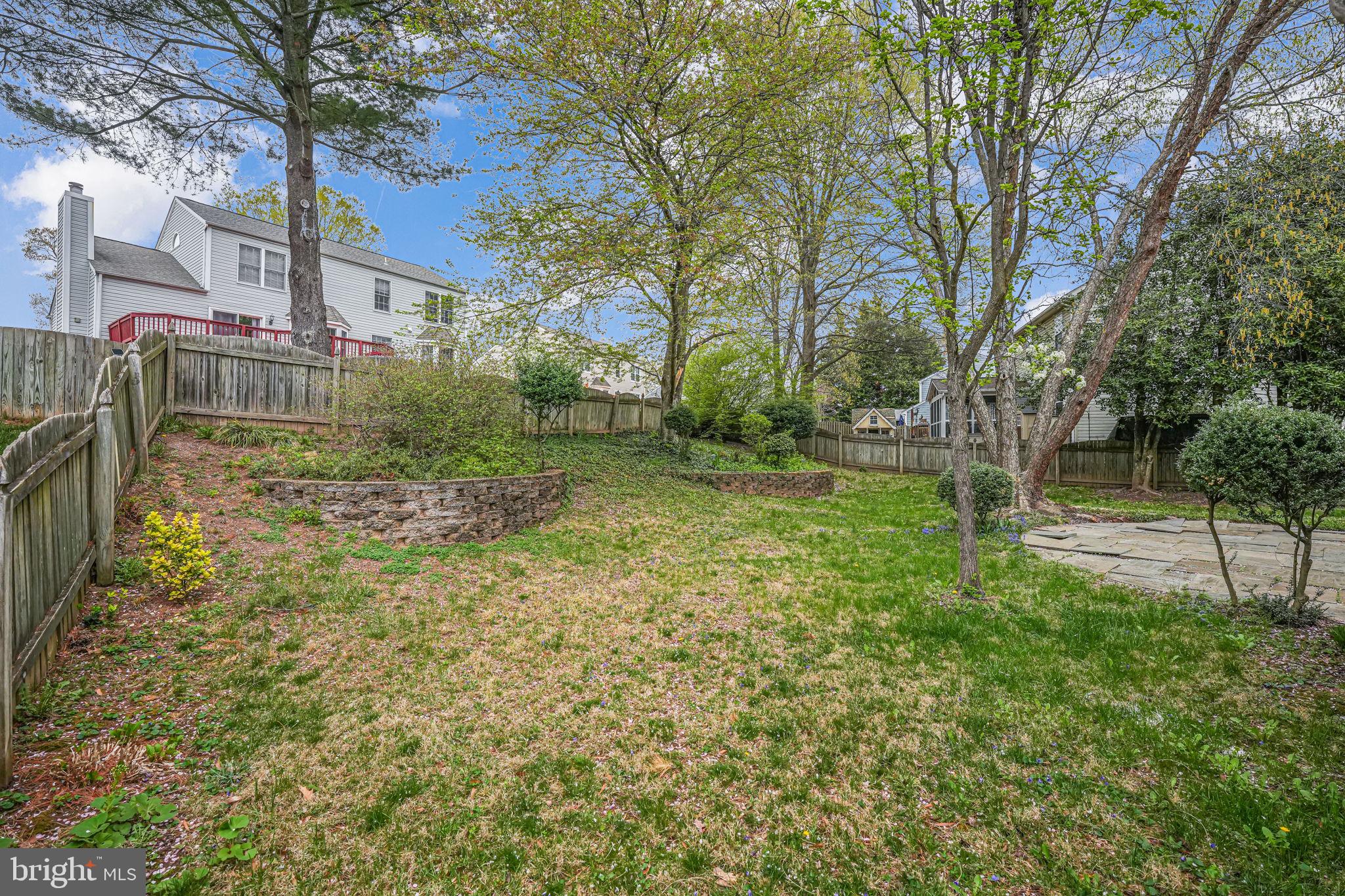 HASTINGS HUNT - Residential