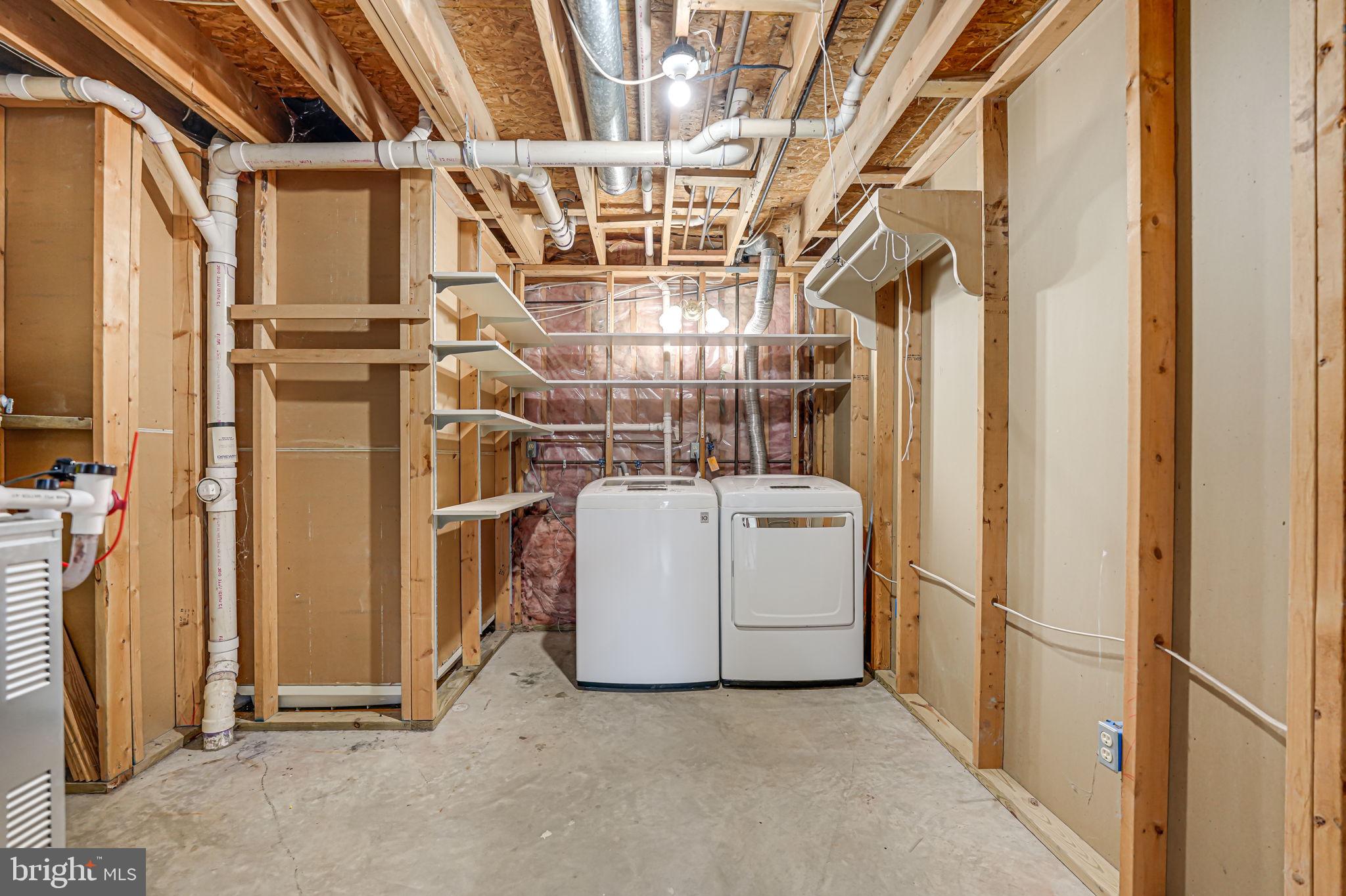 HASTINGS HUNT - Residential