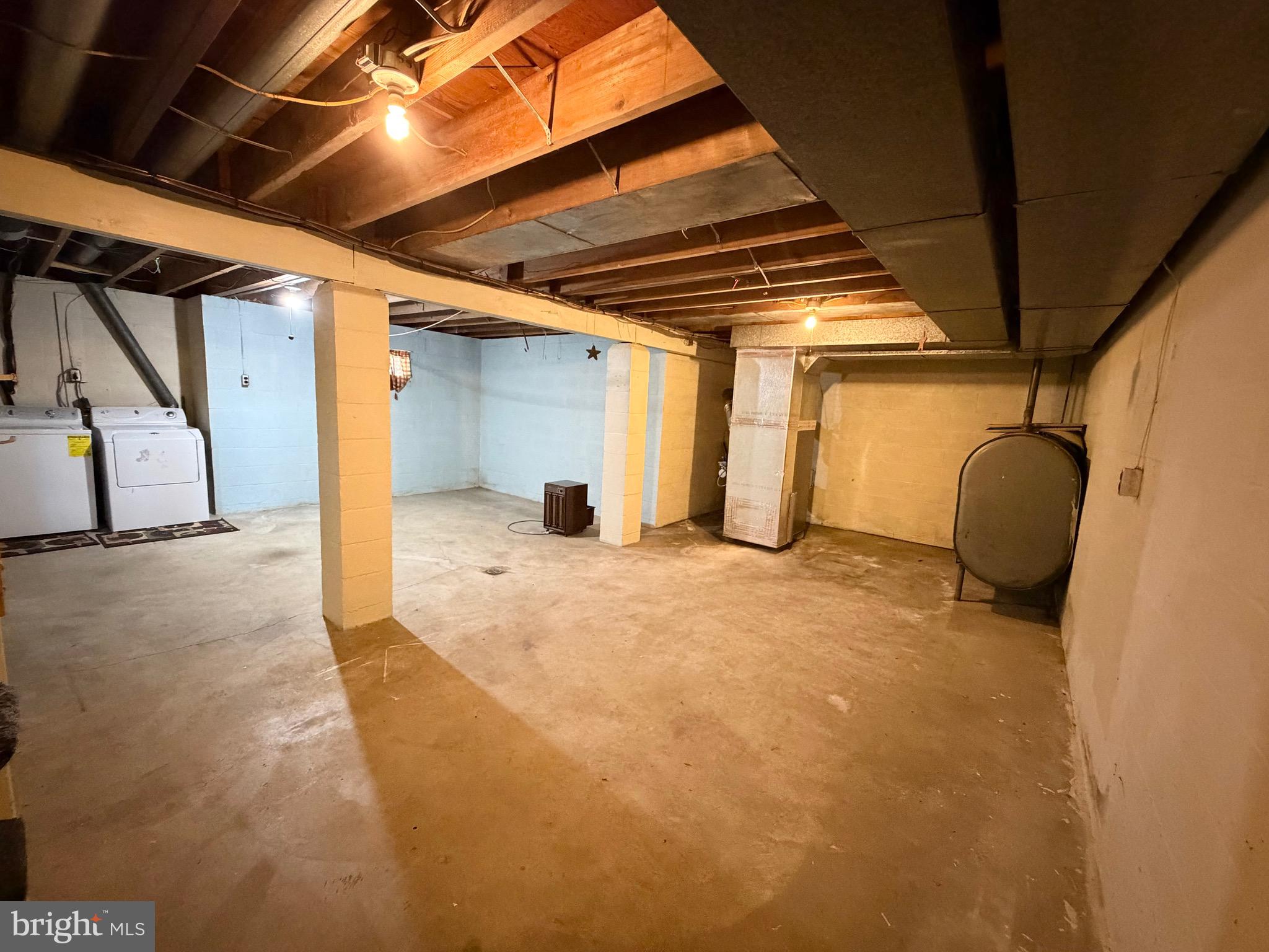 SPRING VALLEY ESTATES - Residential