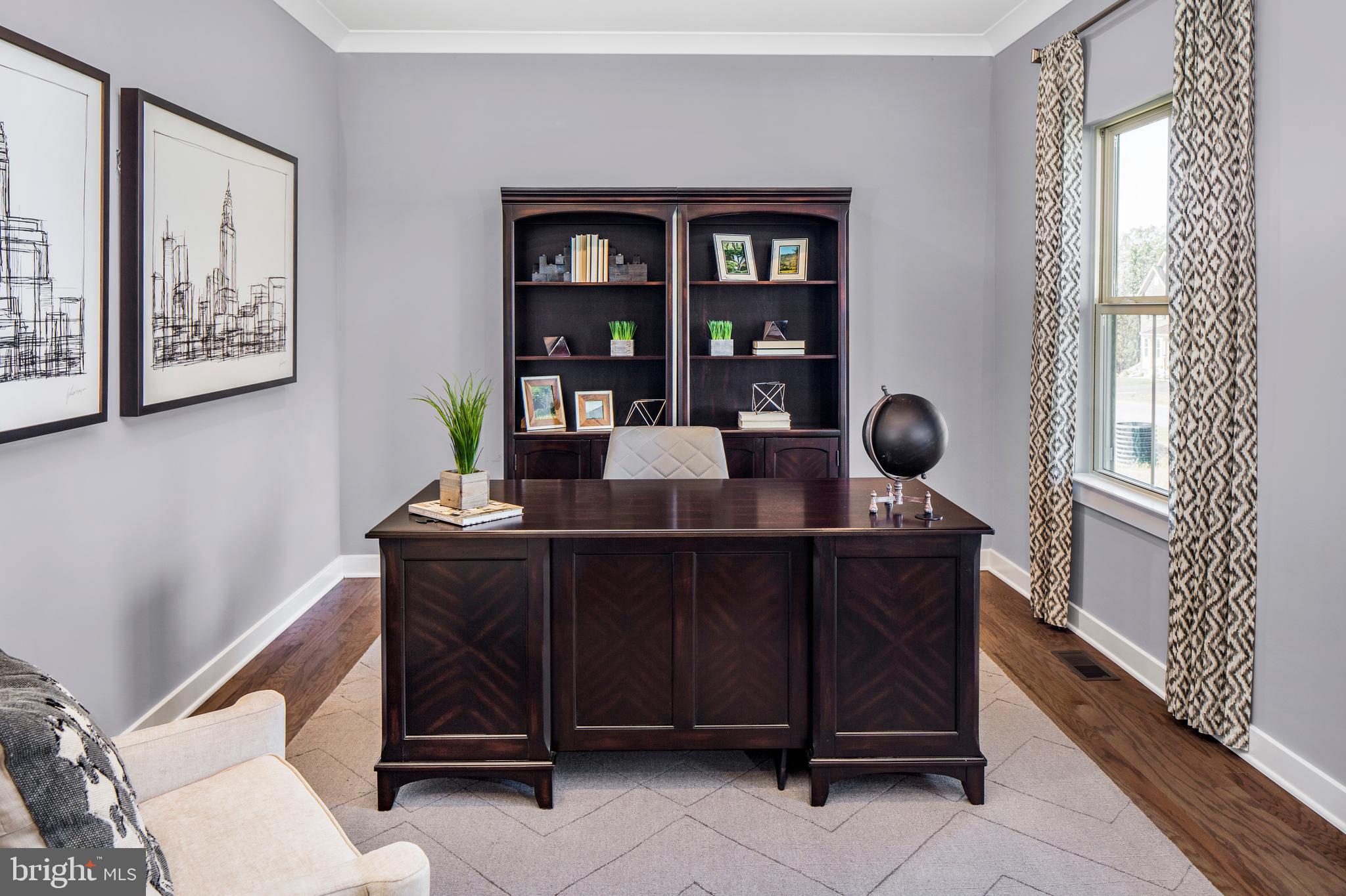 HERITAGE WOODS - Residential