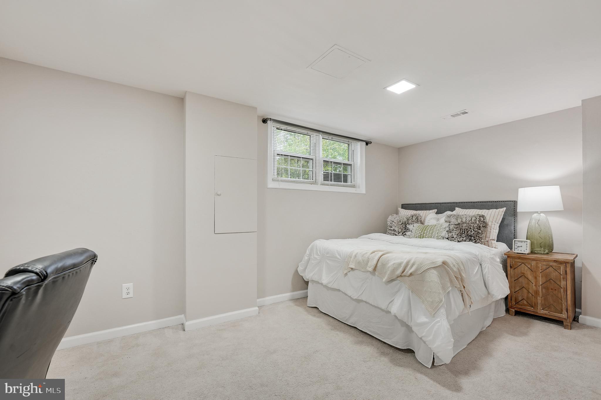 LAKE RIDGE - Residential