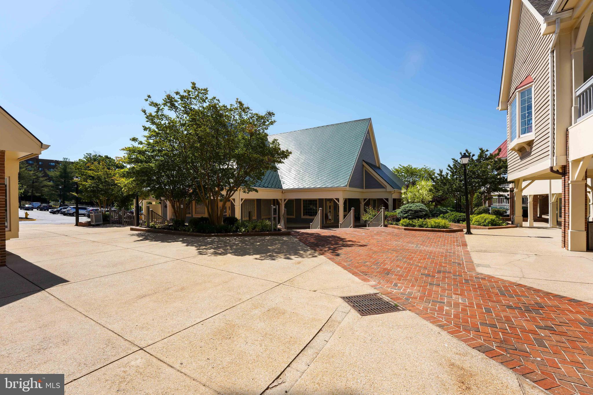 LAKE RIDGE - Residential