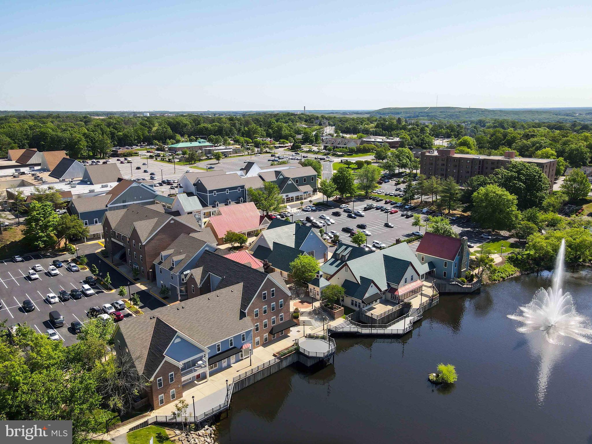 LAKE RIDGE - Residential