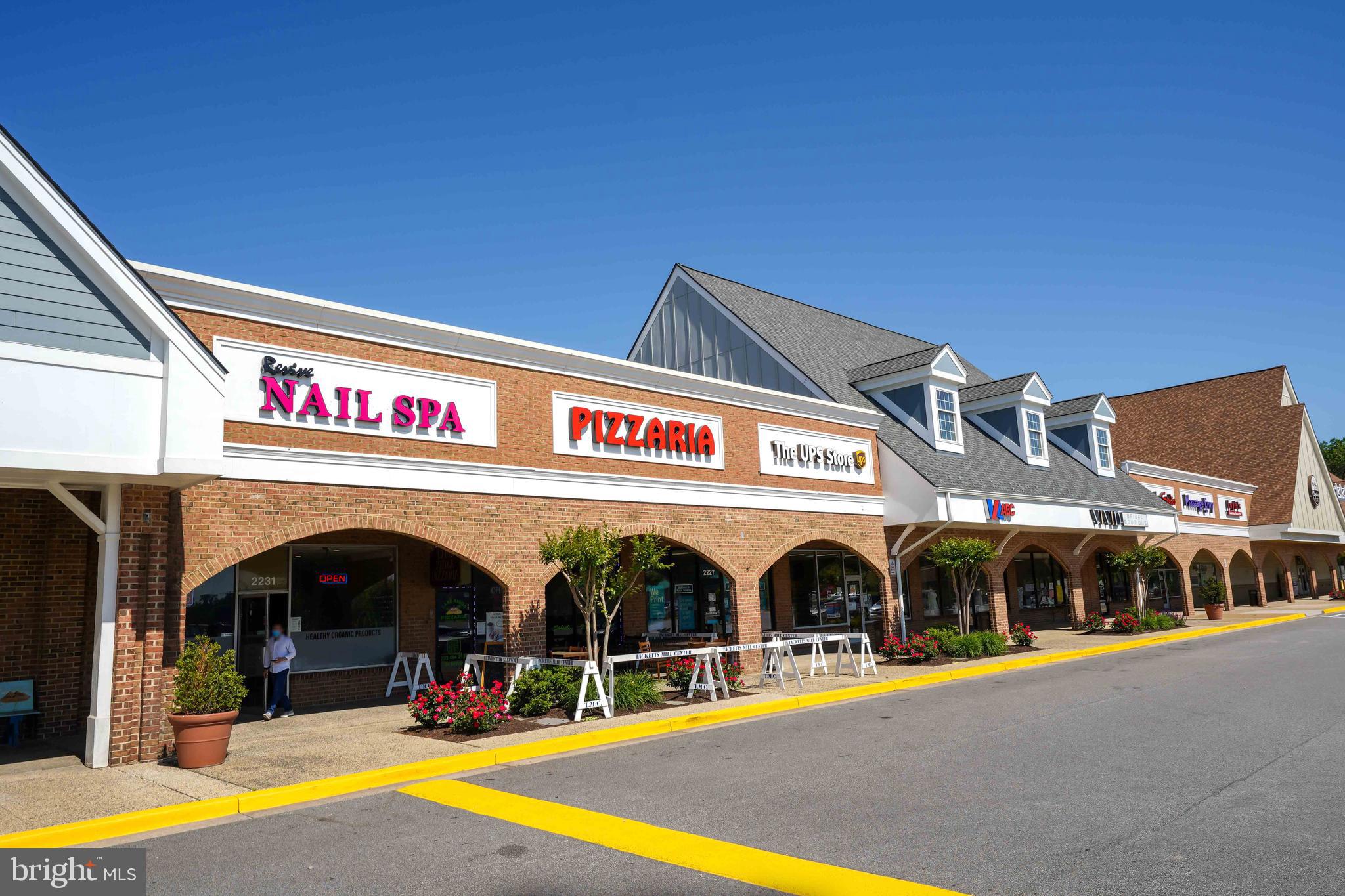 LAKE RIDGE - Residential