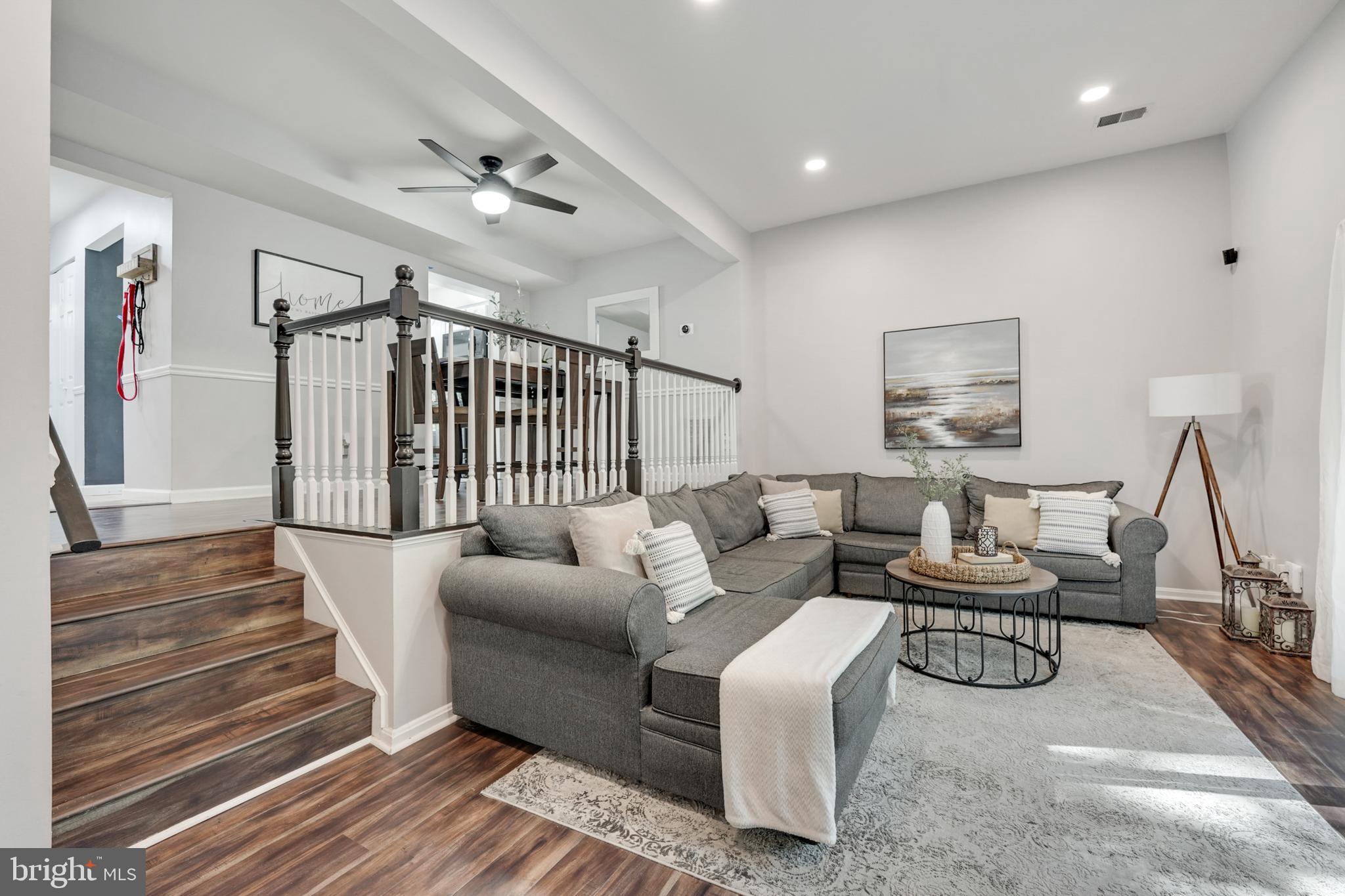 LAKE RIDGE - Residential