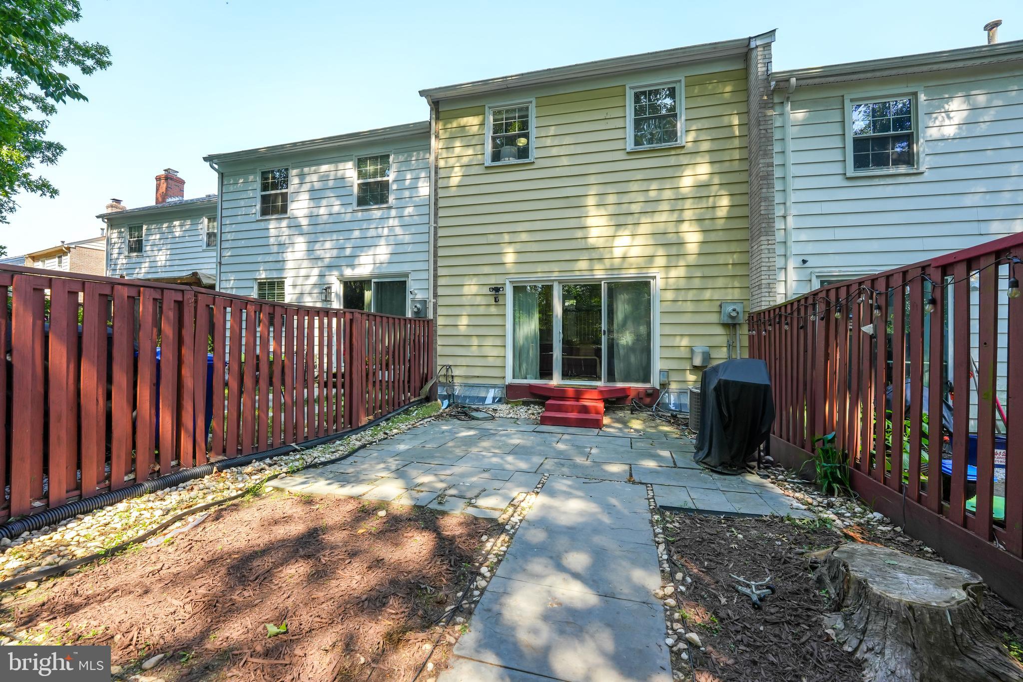 LAKE RIDGE - Residential