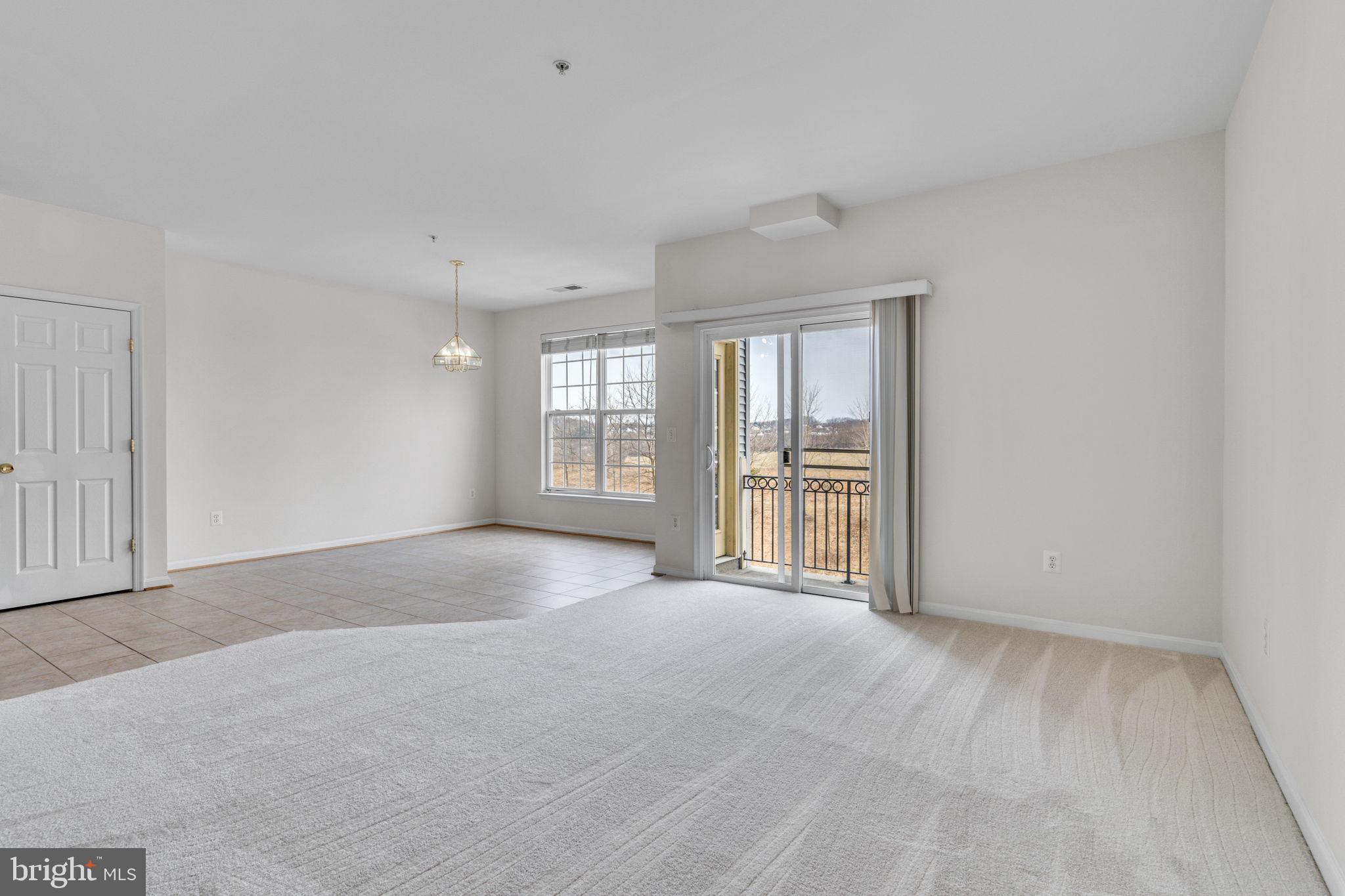 POWELLS RUN VILLAGE COND - Residential