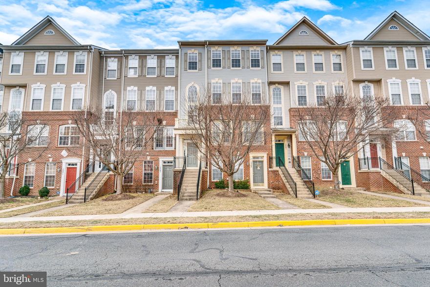 Step into this stunning two-level, three-bedroom, 2.5-bath garage townhome/condo—the highly sought-after Brookeshire model, the largest in the community, offering over 2,300 square feet of finished living space. Inside, you'll find a bright and spacious formal living room, perfect for entertaining. The gourmet kitchen features granite countertops, stainless steel appliances, and a large island with bar-top seating, plus a separate breakfast area and a cozy family room just off the kitchen. Recent updates include brand-new carpet and fresh paint throughout, a brand-new water heater, and a five-year-old A/C unit. The luxurious primary suite features vaulted ceilings, two walk-in closets, a private balcony, and an en-suite bath with a soaking tub, separate shower, and dual vanities. Ideally located just minutes from I-95, Route 1, the upscale shops at Stonebridge, Potomac Mills Mall, Leesylvania State Park, and an abundance of dining and shopping options—this home offers both comfort and convenience!