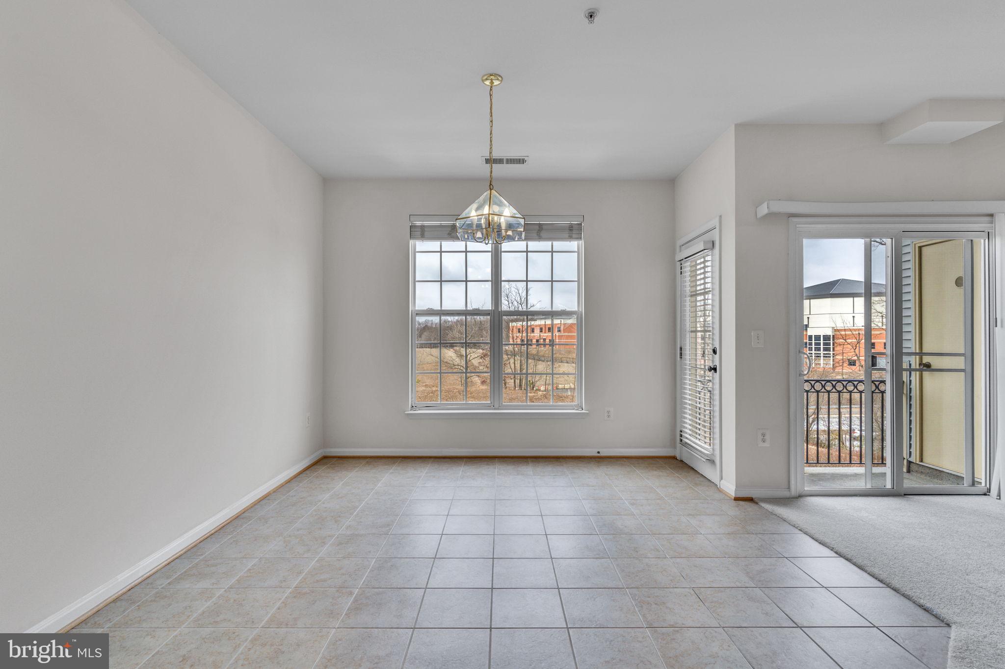 POWELLS RUN VILLAGE COND - Residential