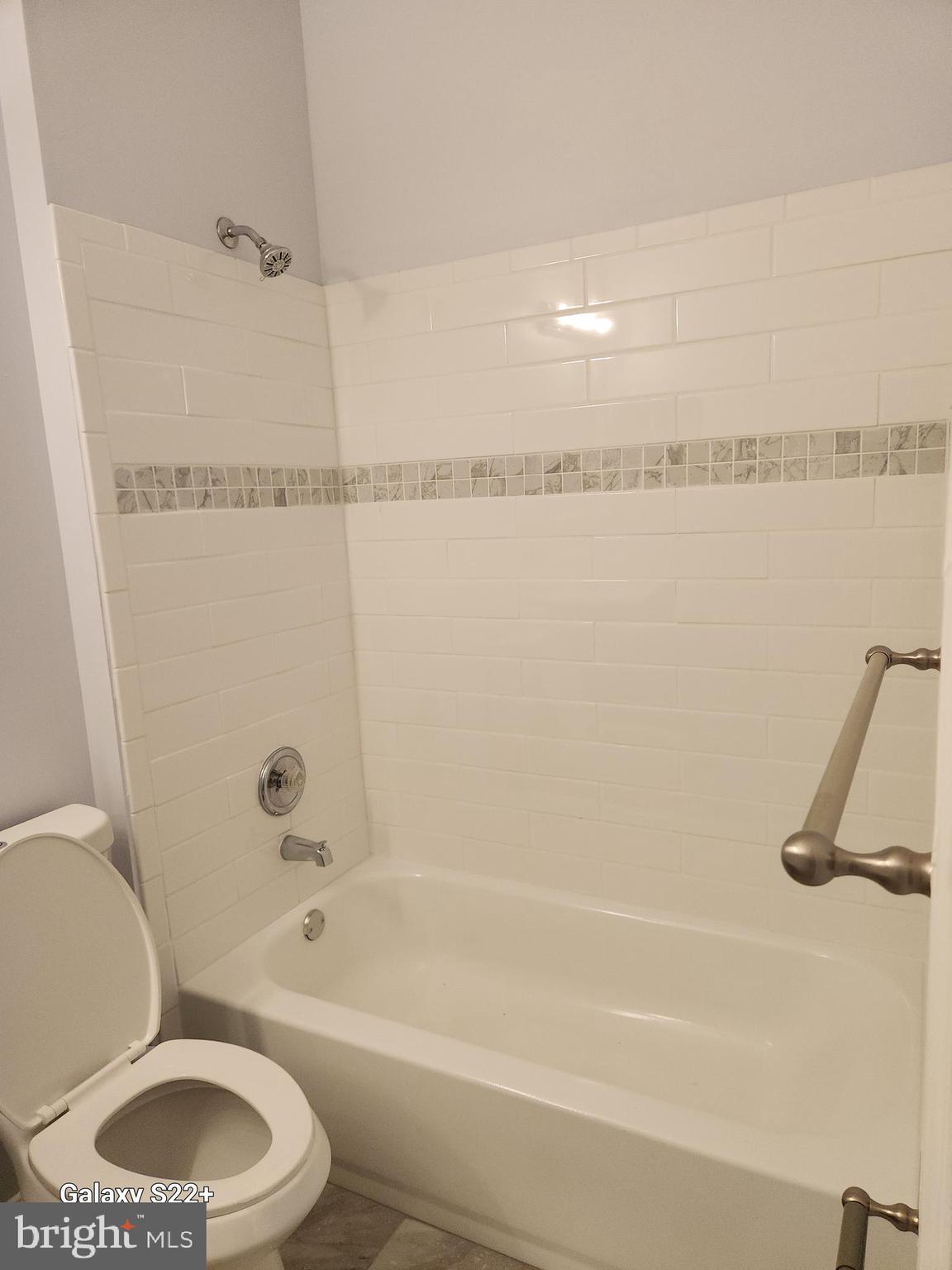 HILL OAKS CONDO - Residential