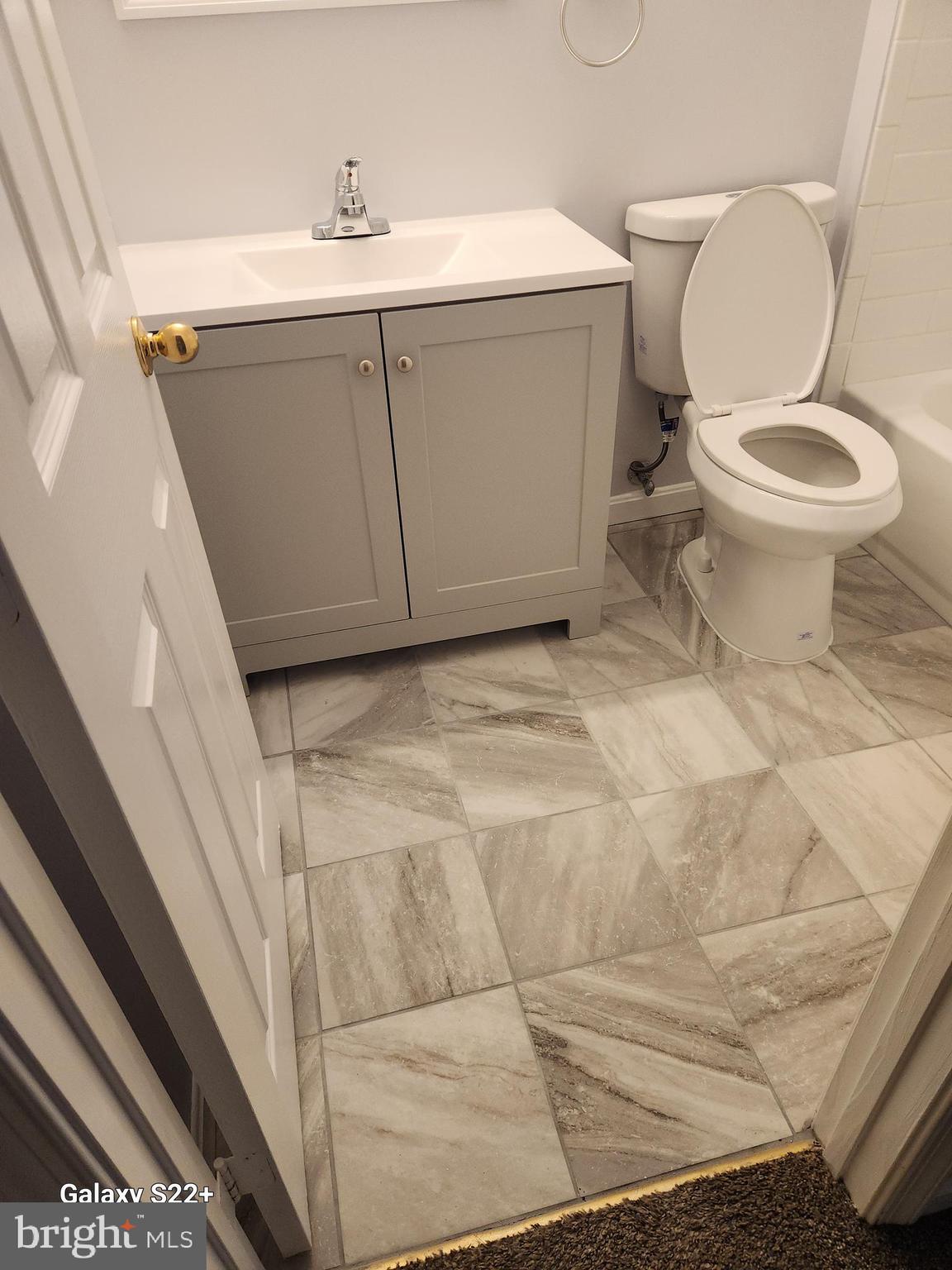 HILL OAKS CONDO - Residential