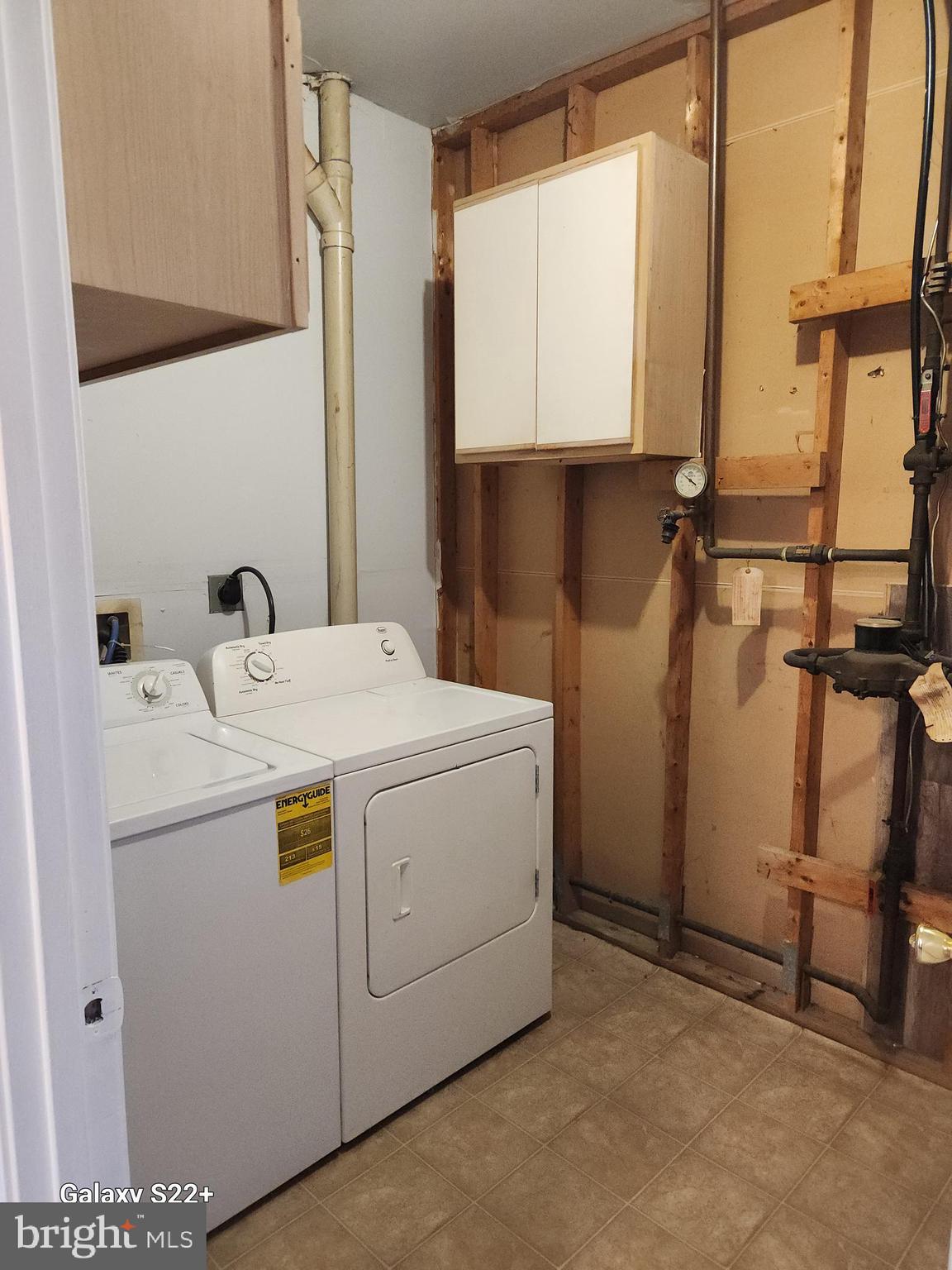 HILL OAKS CONDO - Residential