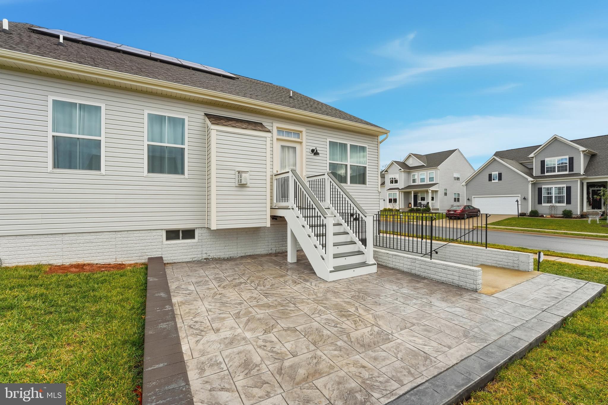 CLEVENGER CORNER VILLAGE - Residential