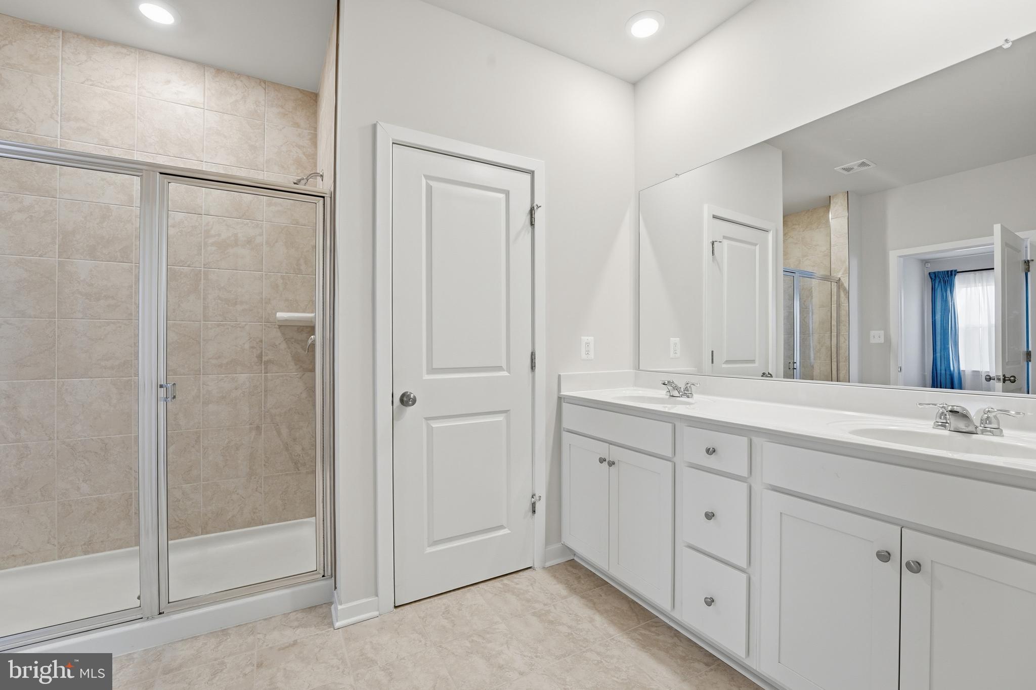 CLEVENGER CORNER VILLAGE - Residential