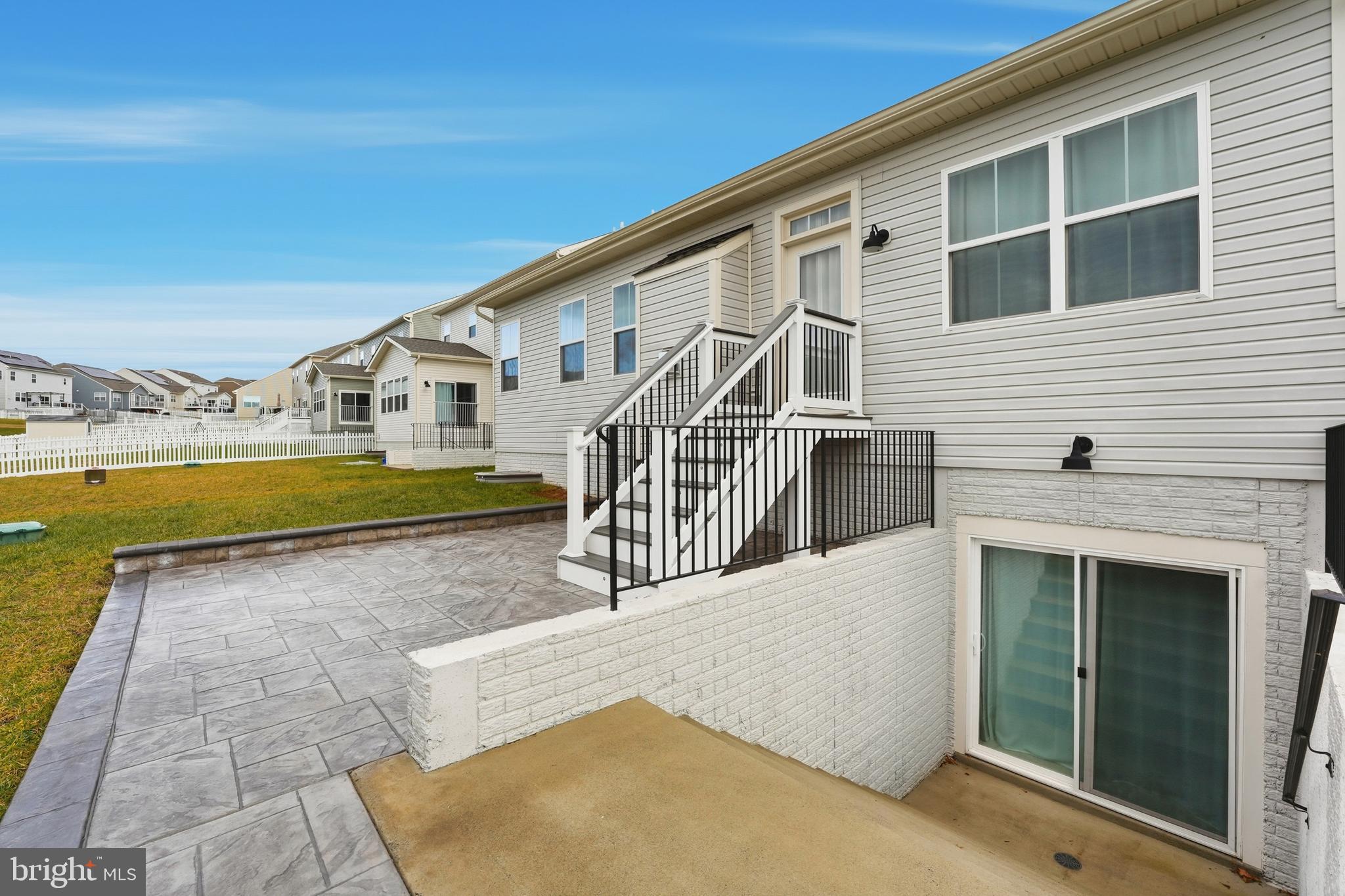 CLEVENGER CORNER VILLAGE - Residential