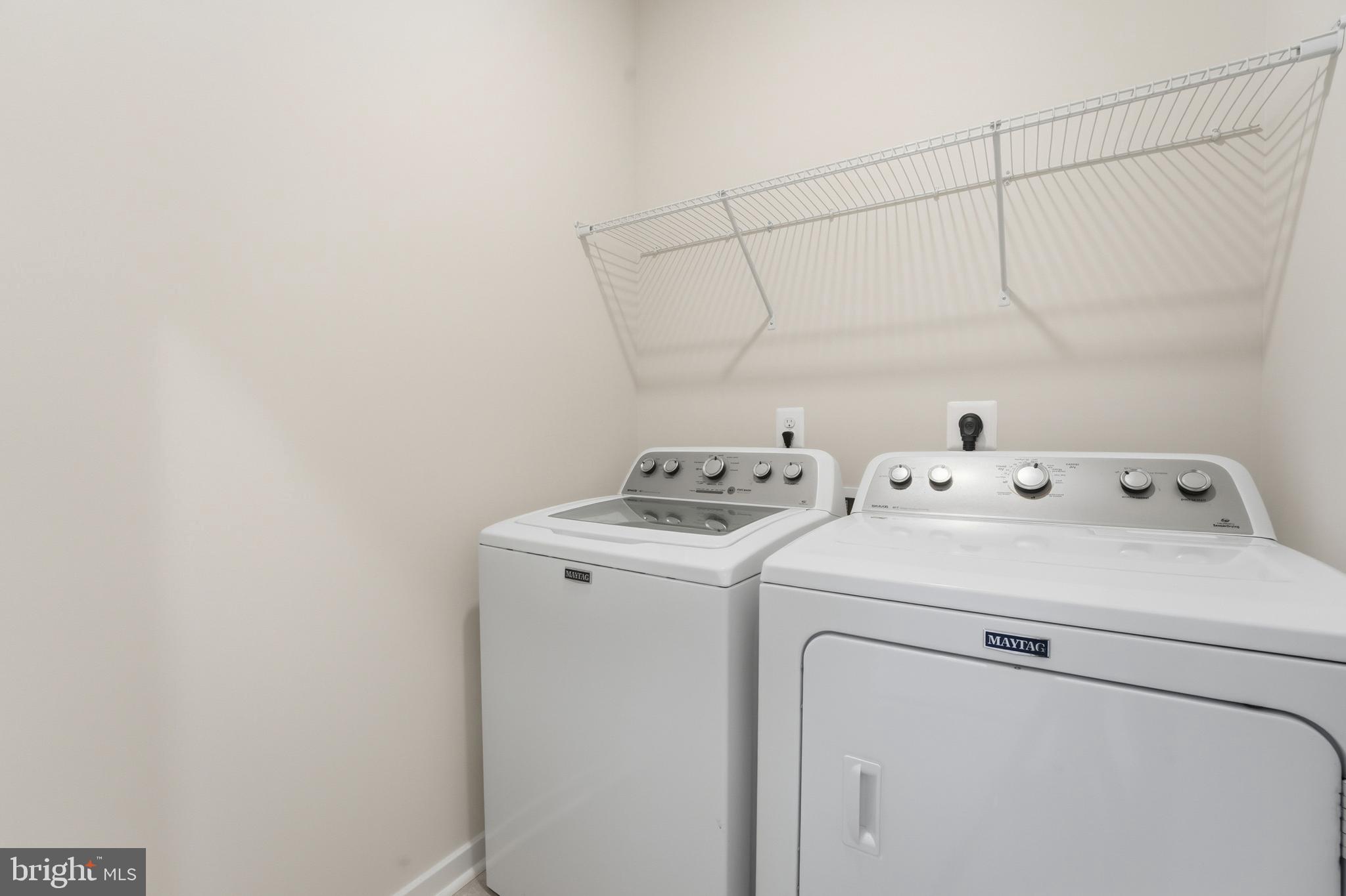 CLEVENGER CORNER VILLAGE - Residential