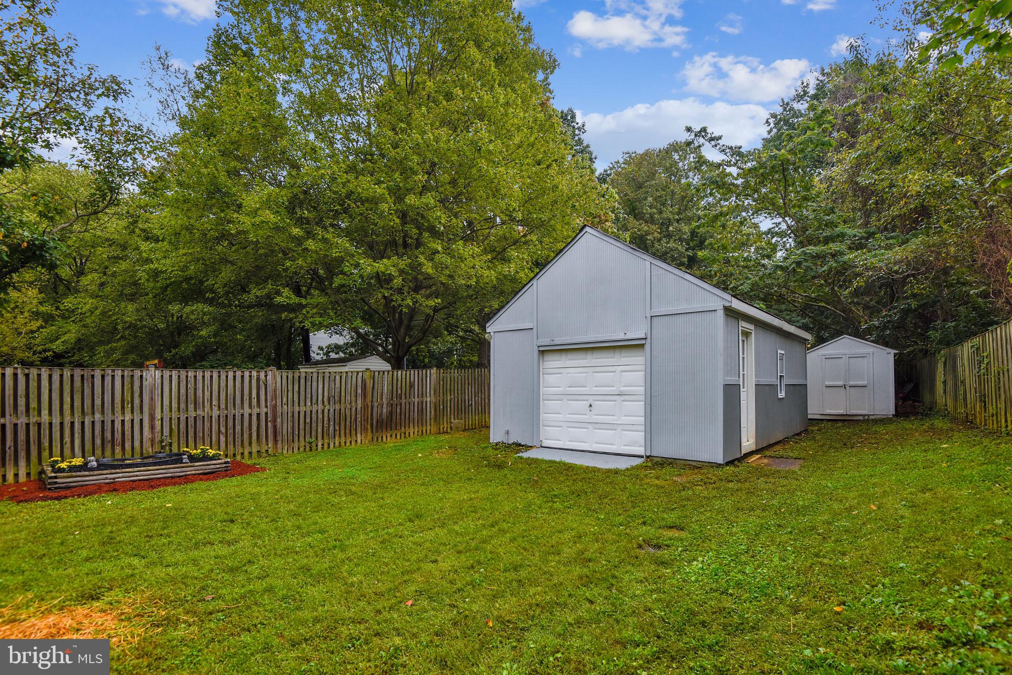 BRIGHTLEAF - Residential