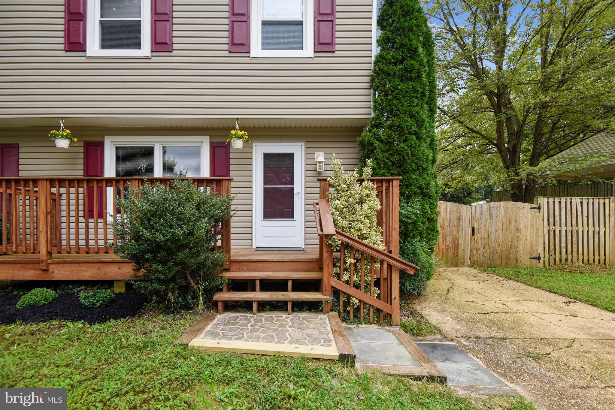 BRIGHTLEAF - Residential