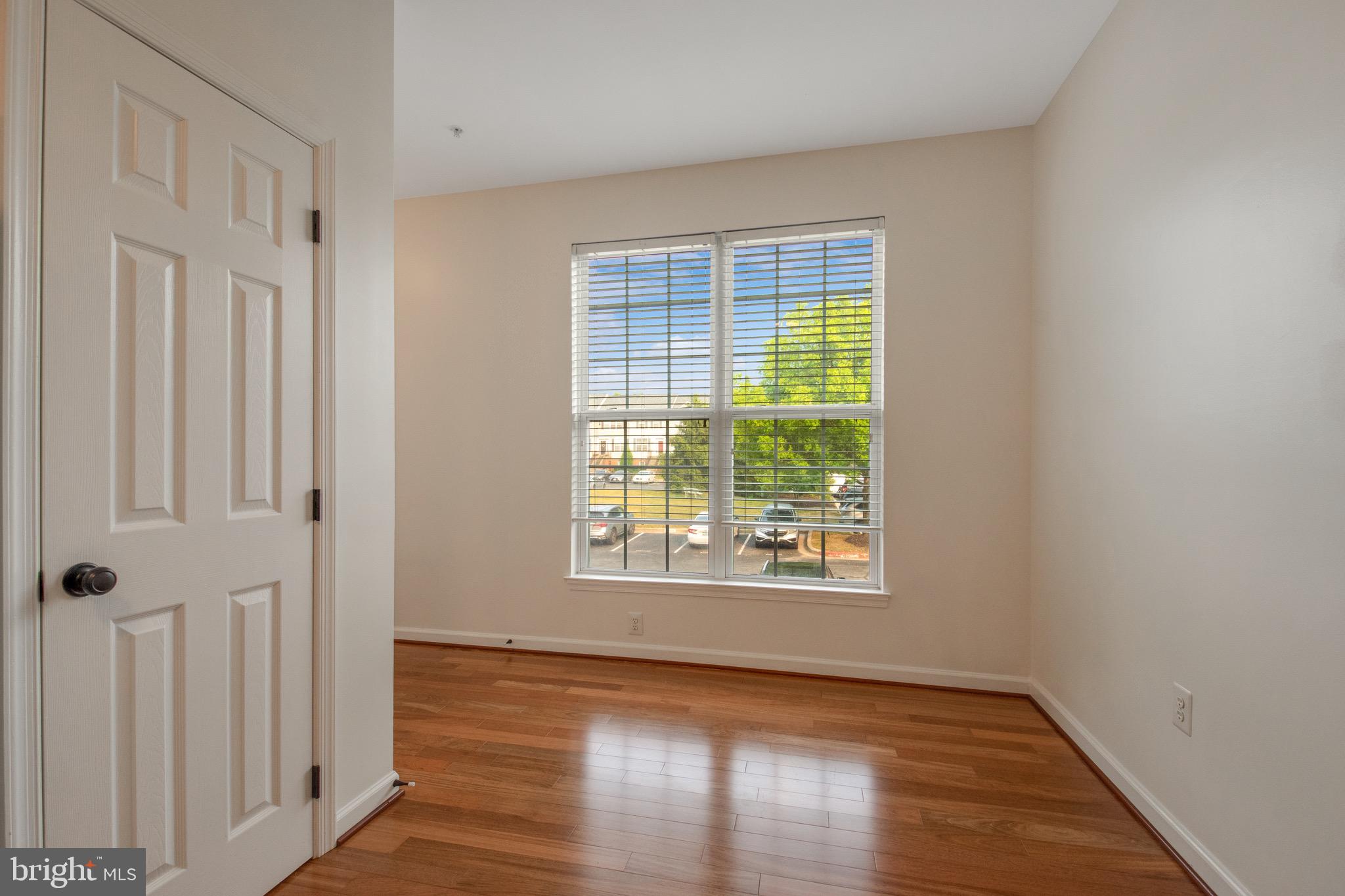 PINEY ORCHARD - Residential