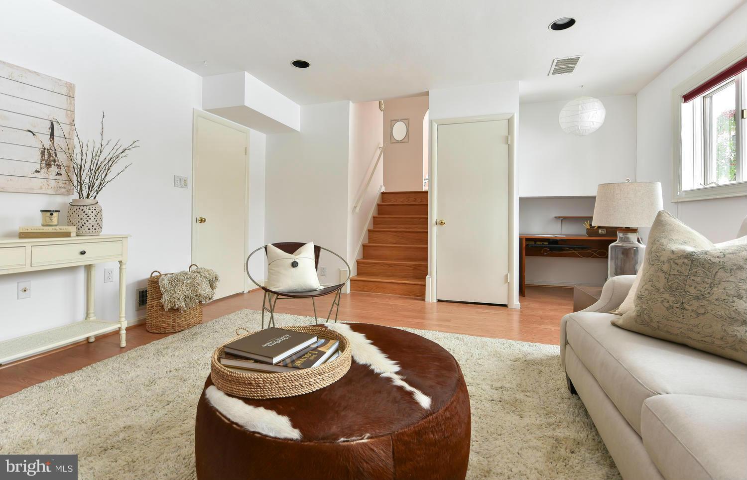 BEVERLEY ESTATES - Residential