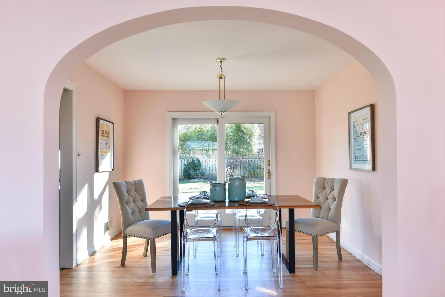 BEVERLEY ESTATES - Residential