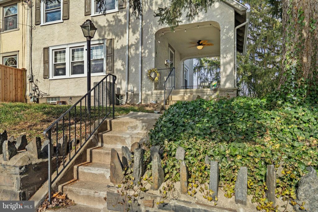 Photo of 530 E Manoa Road, HAVERTOWN, PA 19083 (MLS # PADE2105732)