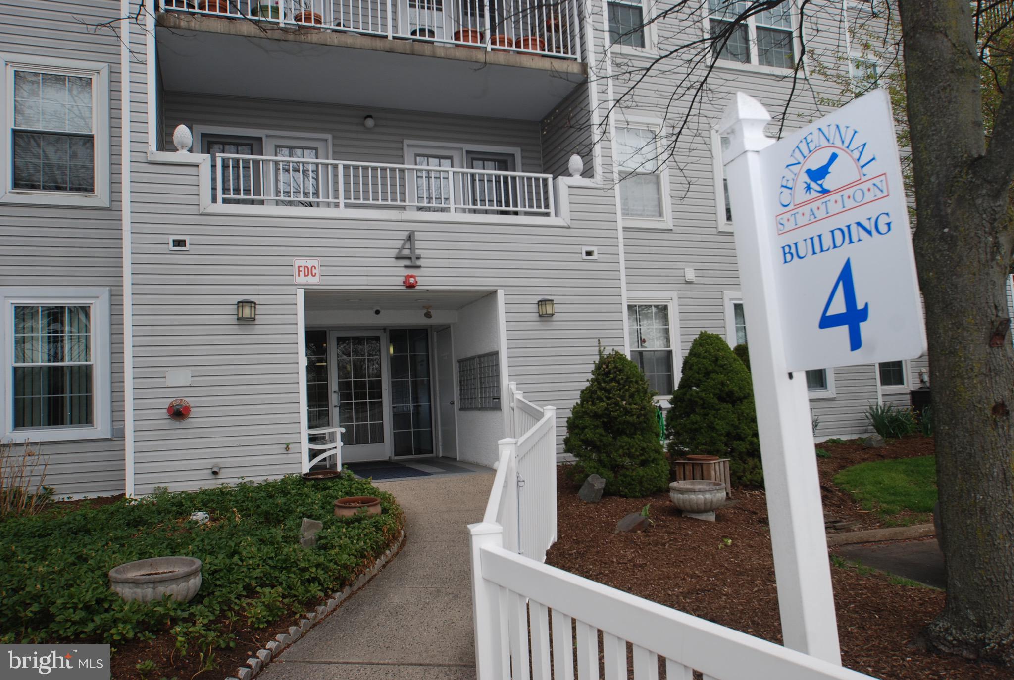 CENTENNIAL STATION - Residential