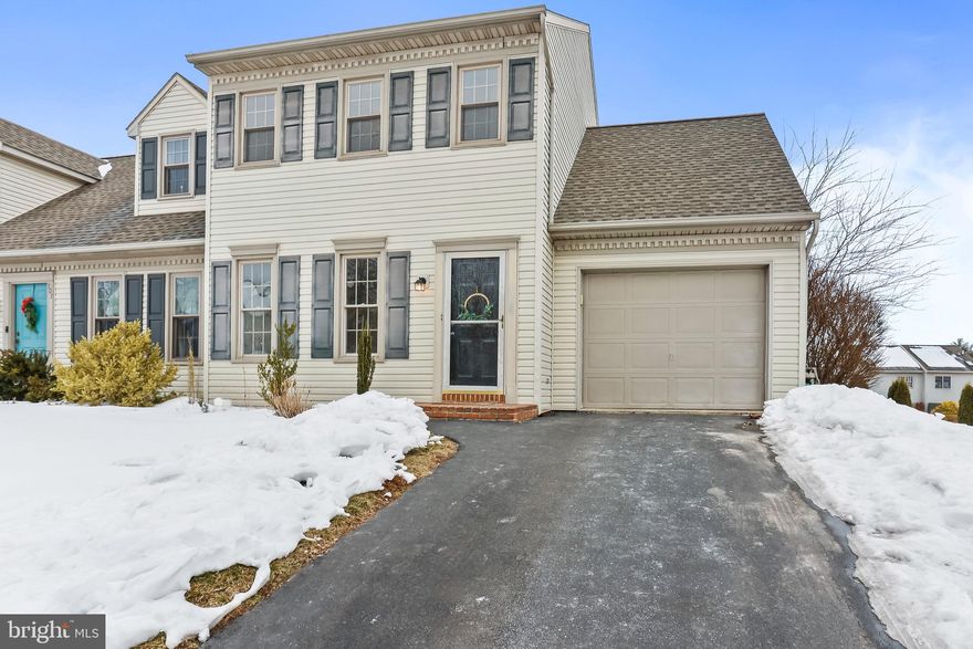 Welcome to Fieldstone Ln, a move-in-ready 3-bedroom 1.5-bathroom duplex nestled in a quiet, established neighborhood. This well-maintained home offers comfort, convenience, and thoughtful updates throughout.
Inside, you’ll find fresh paint, updated bathrooms, and new carpeting, creating a clean and inviting feel from the moment you step in. The functional layout provides comfortable living spaces perfect for everyday living and entertaining alike. The home also features a one-car garage and a roofs installed 5 years ago, offering peace of mind for years to come. Step outside to enjoy a spacious yard and back deck ideal for relaxing, gardening, or hosting friends and family.

With its excellent condition, outdoor living space, and tranquil setting, this home is ready for its next chapter—all you need to do is move in and enjoy.