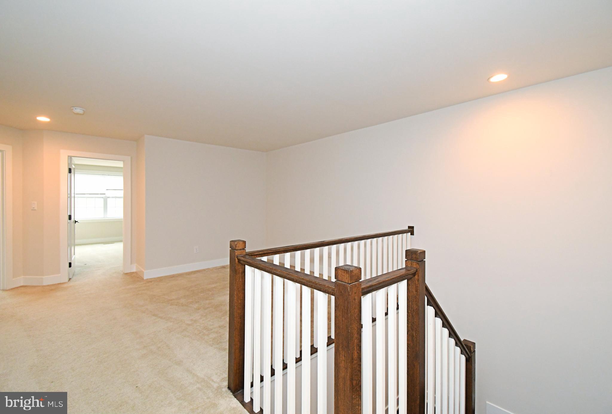 WHITE SPRINGS AT PROVIDENCE - Residential Lease