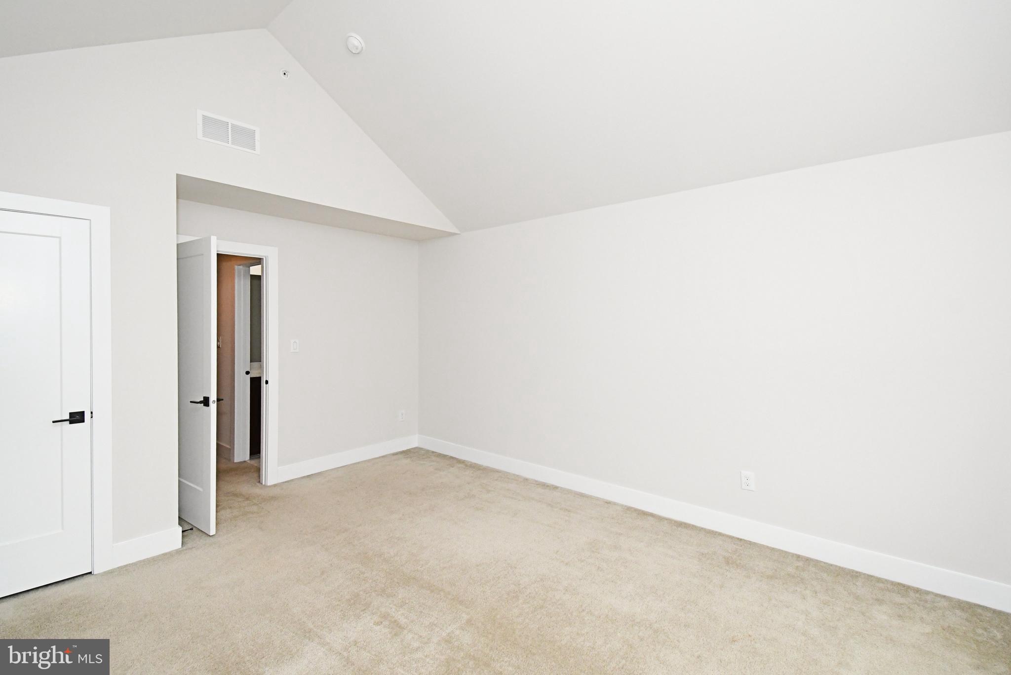 WHITE SPRINGS AT PROVIDENCE - Residential Lease