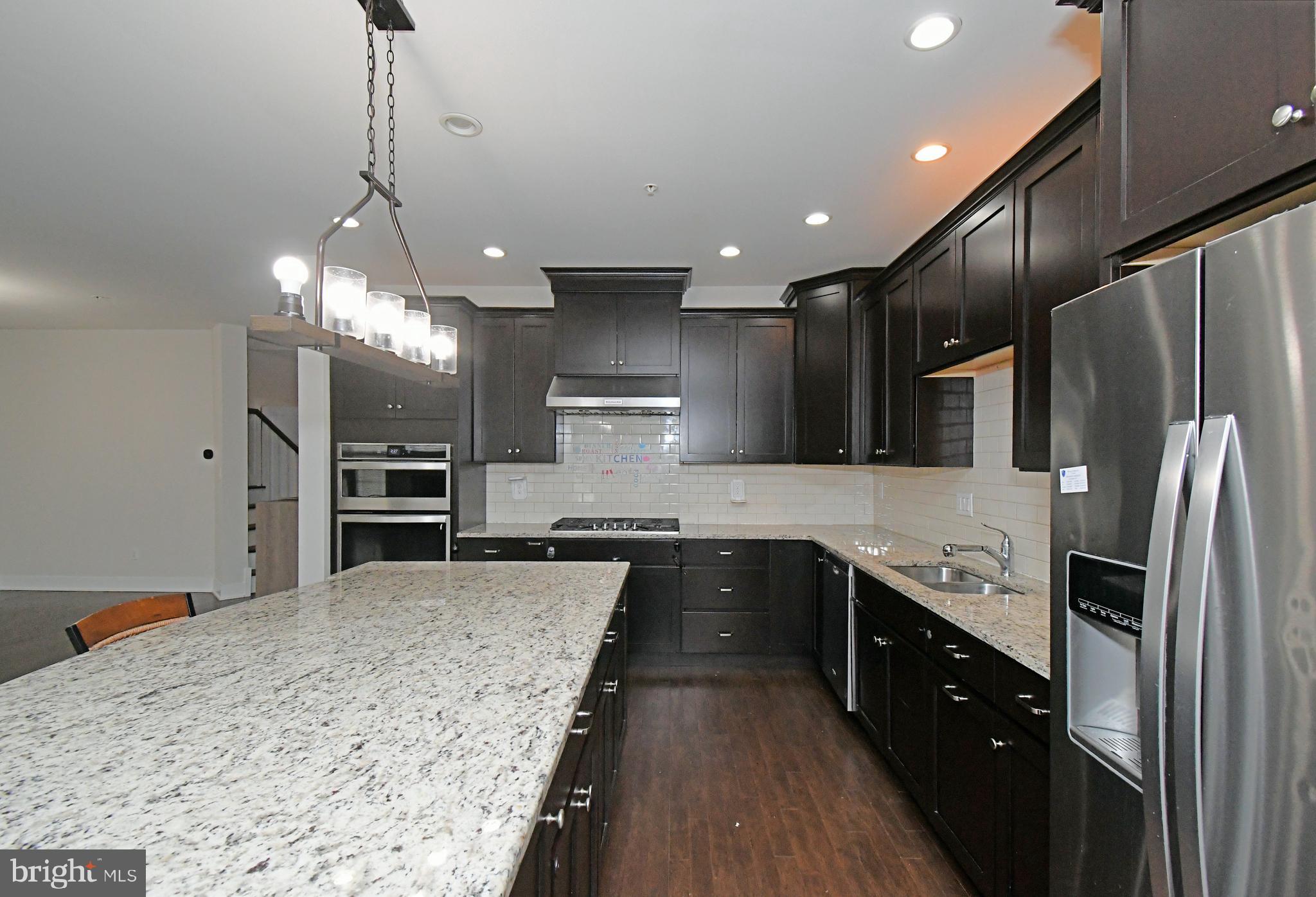 WHITE SPRINGS AT PROVIDENCE - Residential Lease