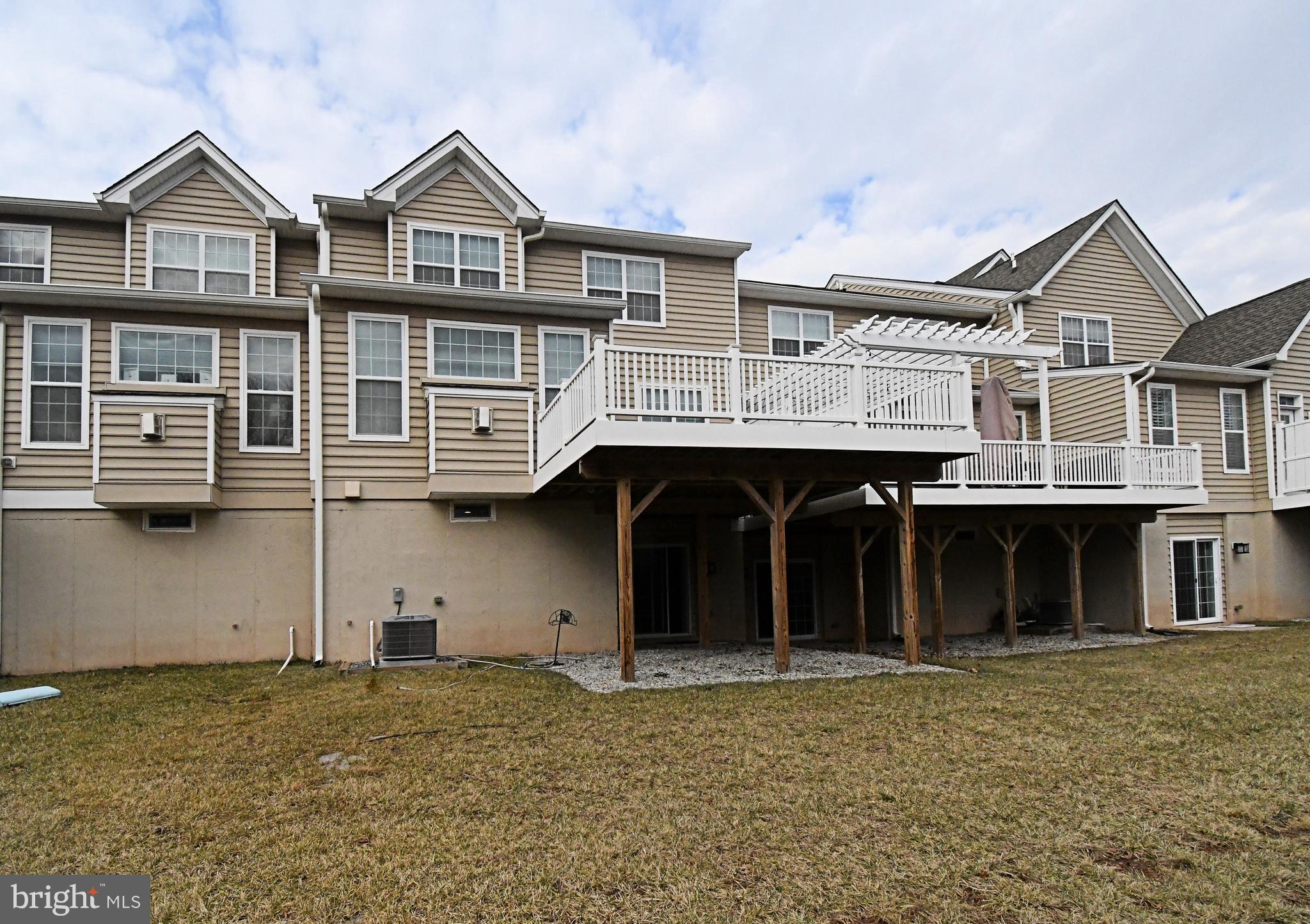 WHITE SPRINGS AT PROVIDENCE - Residential Lease