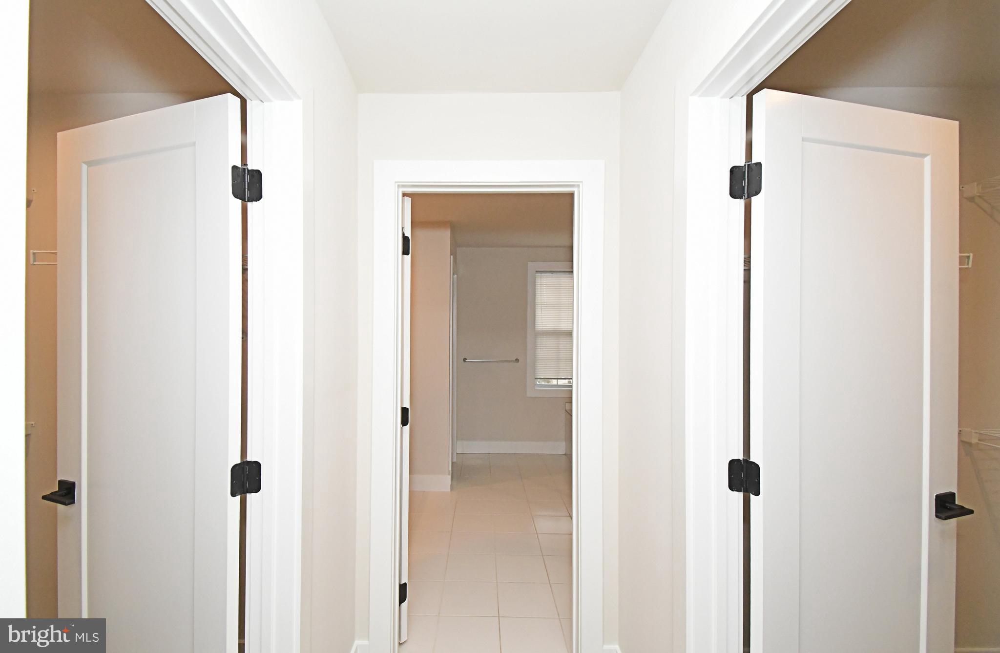 WHITE SPRINGS AT PROVIDENCE - Residential Lease