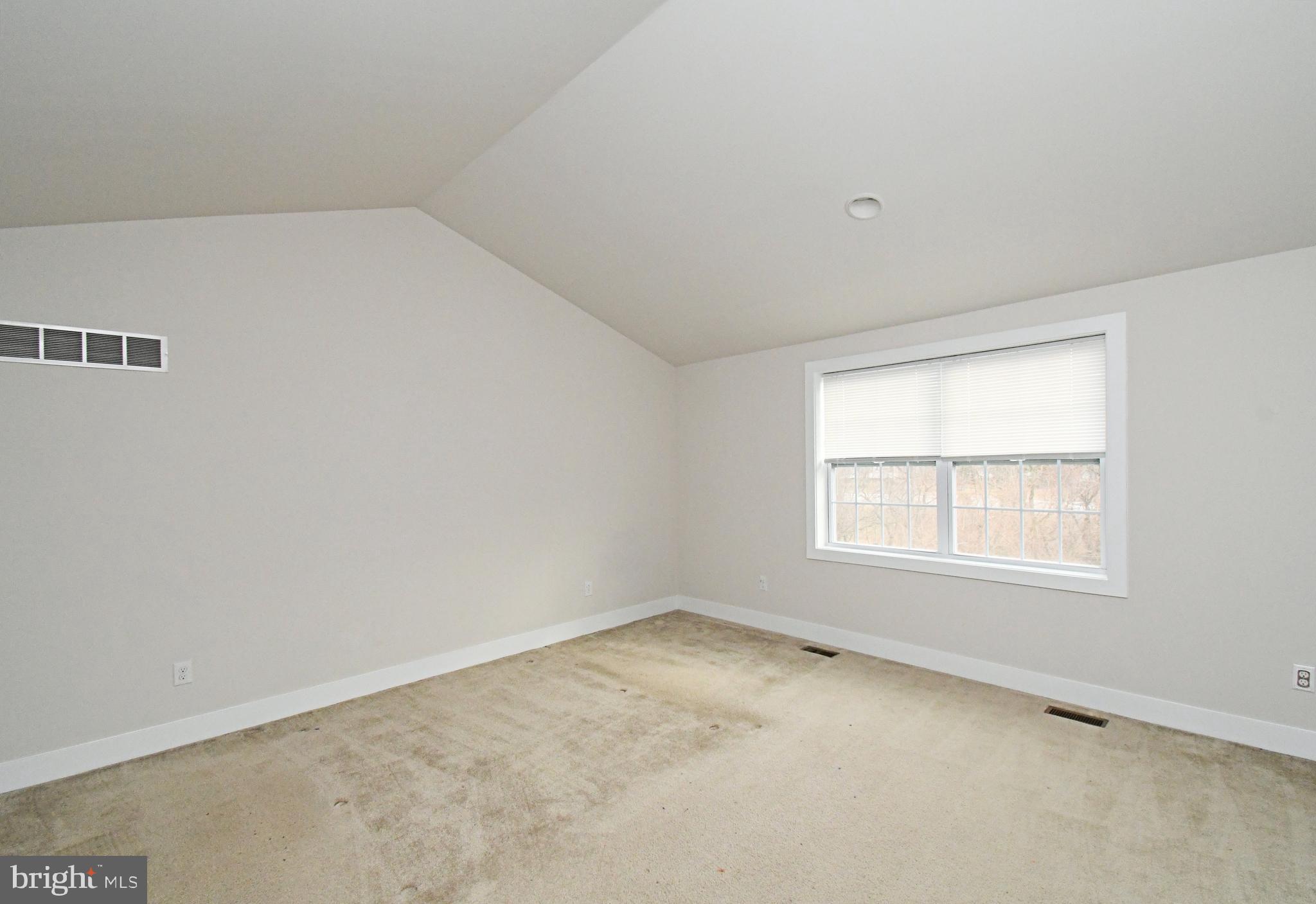 WHITE SPRINGS AT PROVIDENCE - Residential Lease