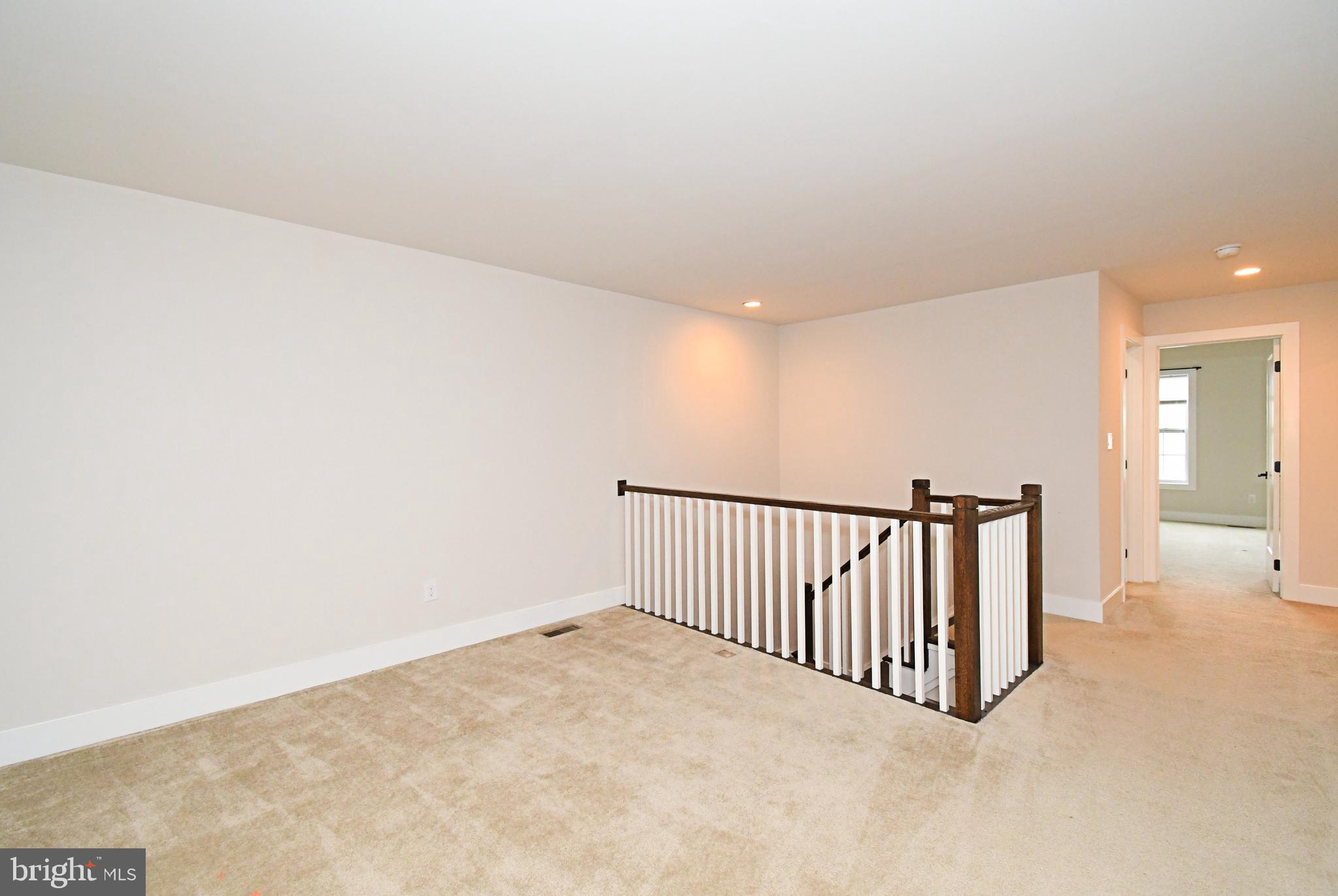 WHITE SPRINGS AT PROVIDENCE - Residential Lease