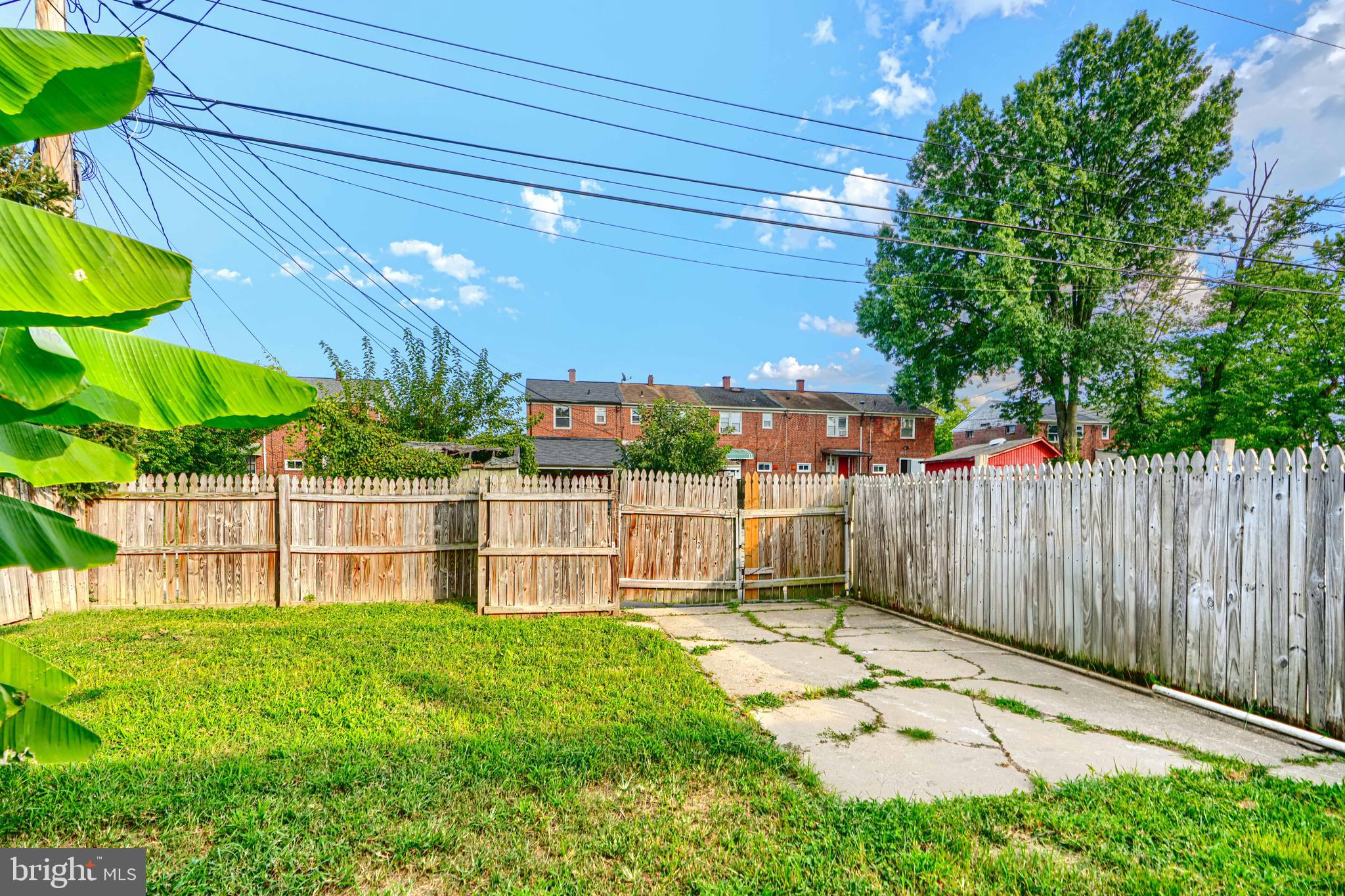 RIVERWOOD PARK - Residential