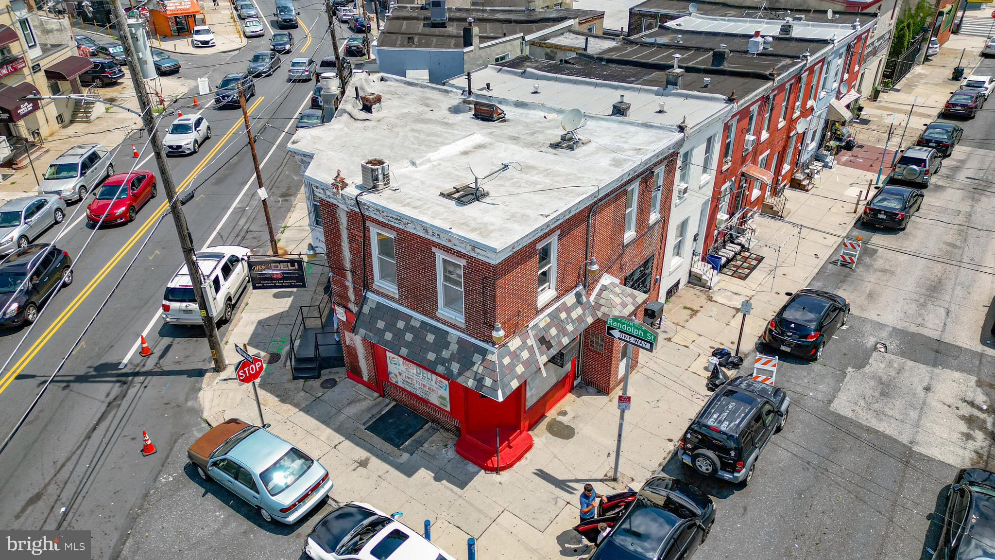 527 W BUTLER STREET 529