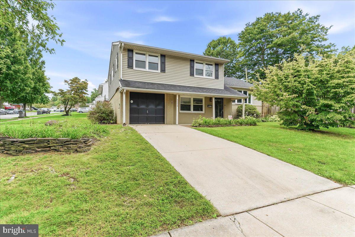 2226 JAMAICA DRIVE