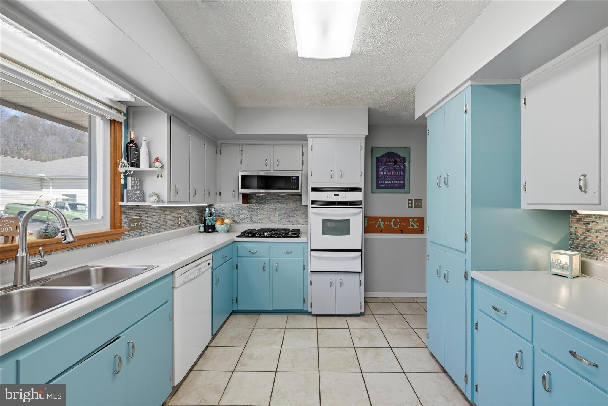 BENTONVILLE - Residential