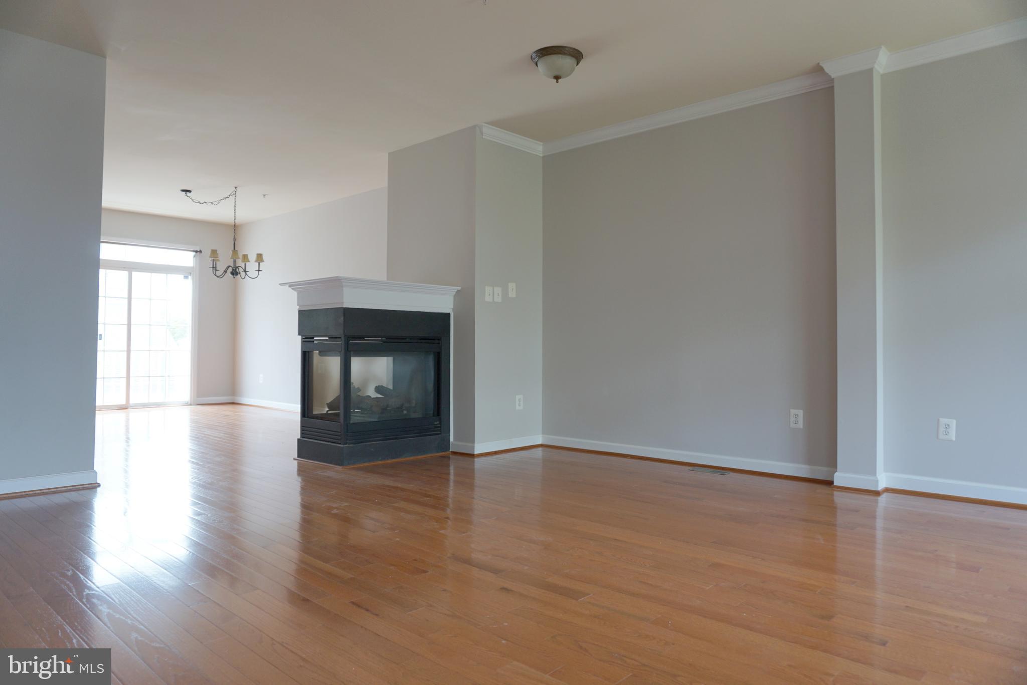 KING FARM BAILEYS COMMON - Residential Lease