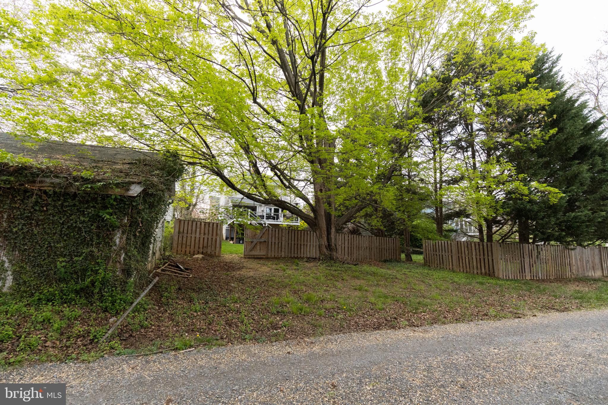 SHAWNEE HEIGHTS - Residential