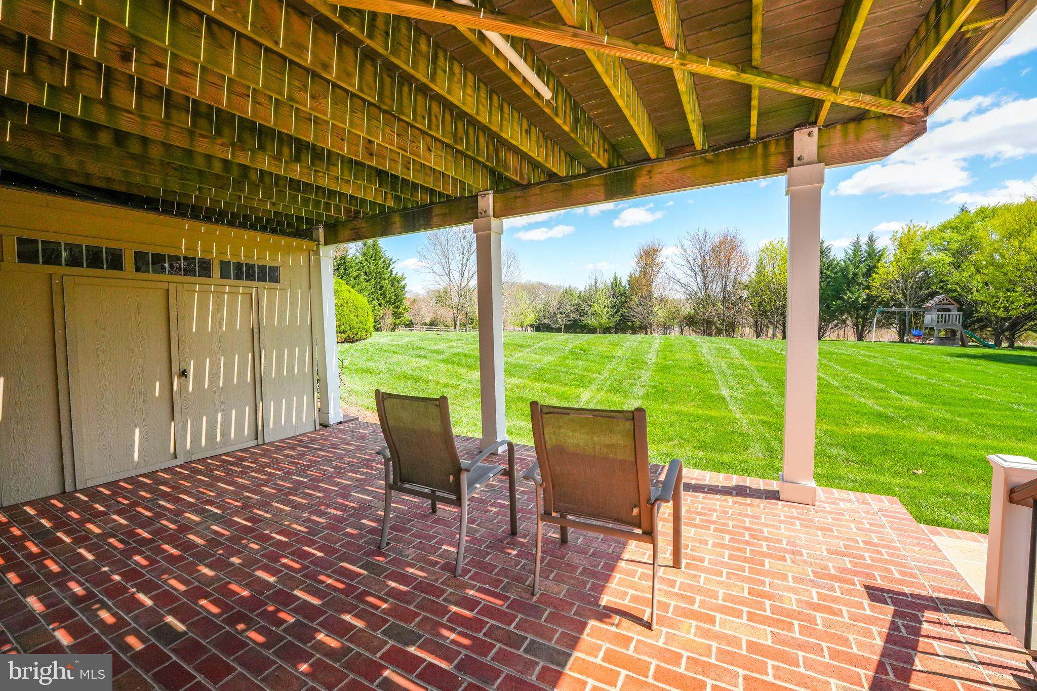 RED CEDAR WEST - Residential