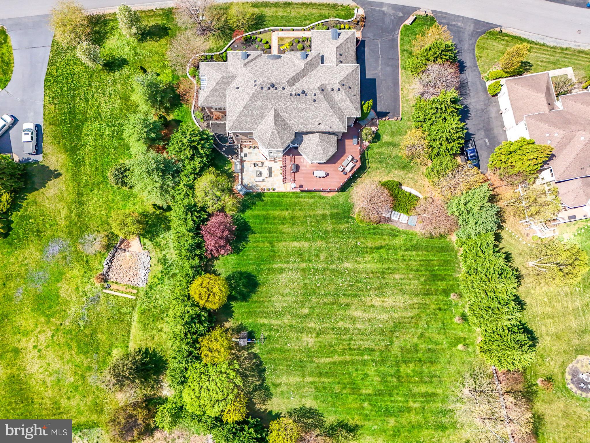 RED CEDAR WEST - Residential