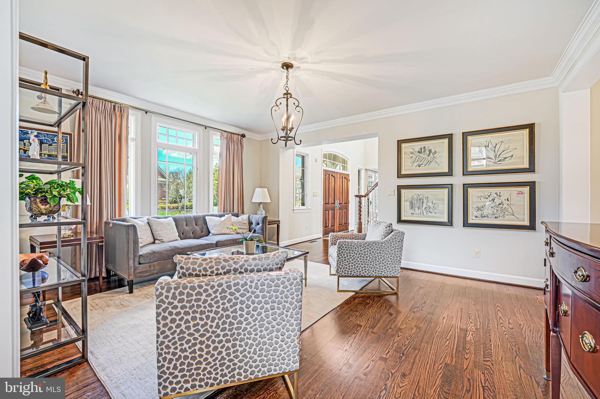 RED CEDAR WEST - Residential