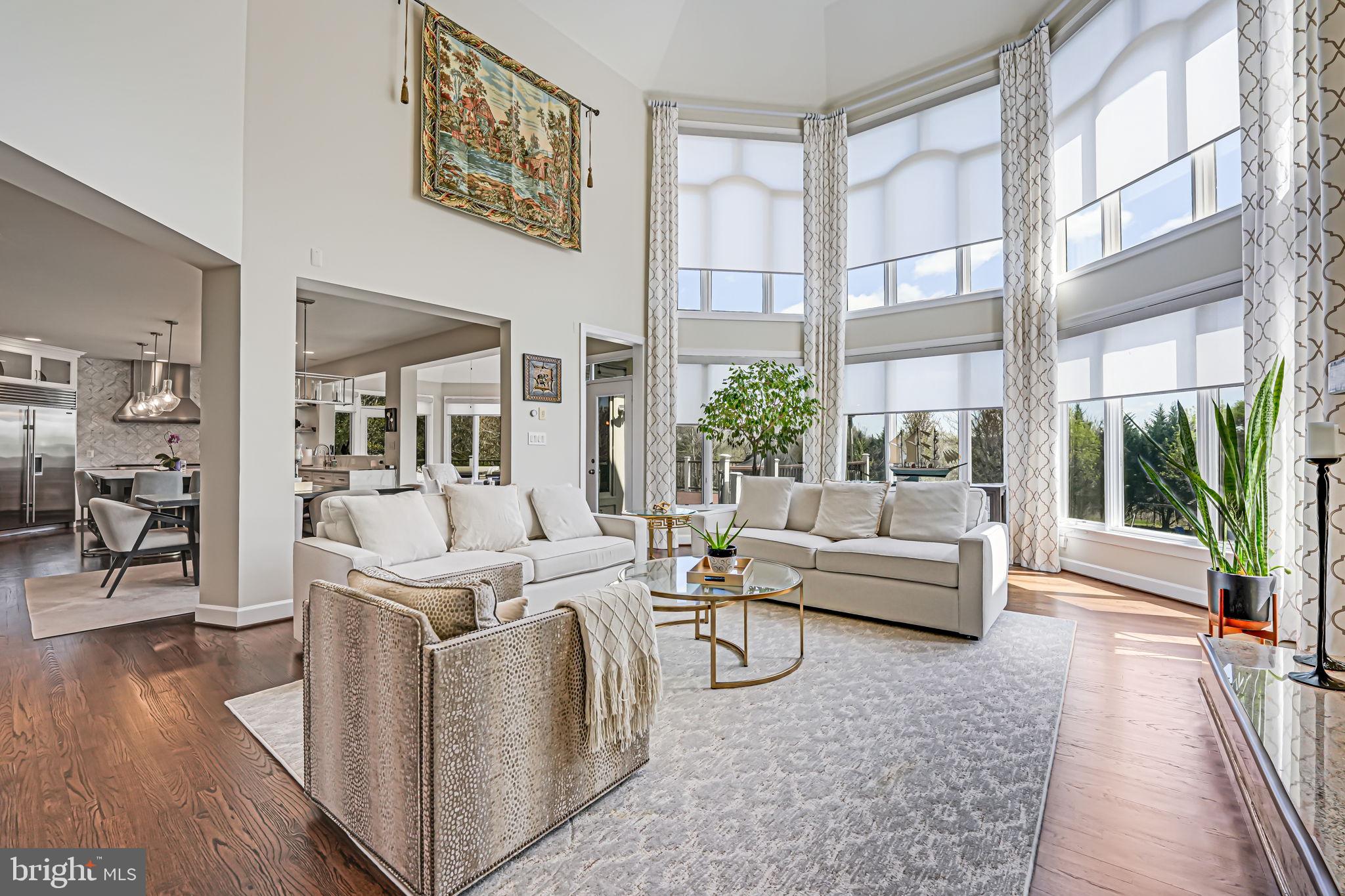 RED CEDAR WEST - Residential