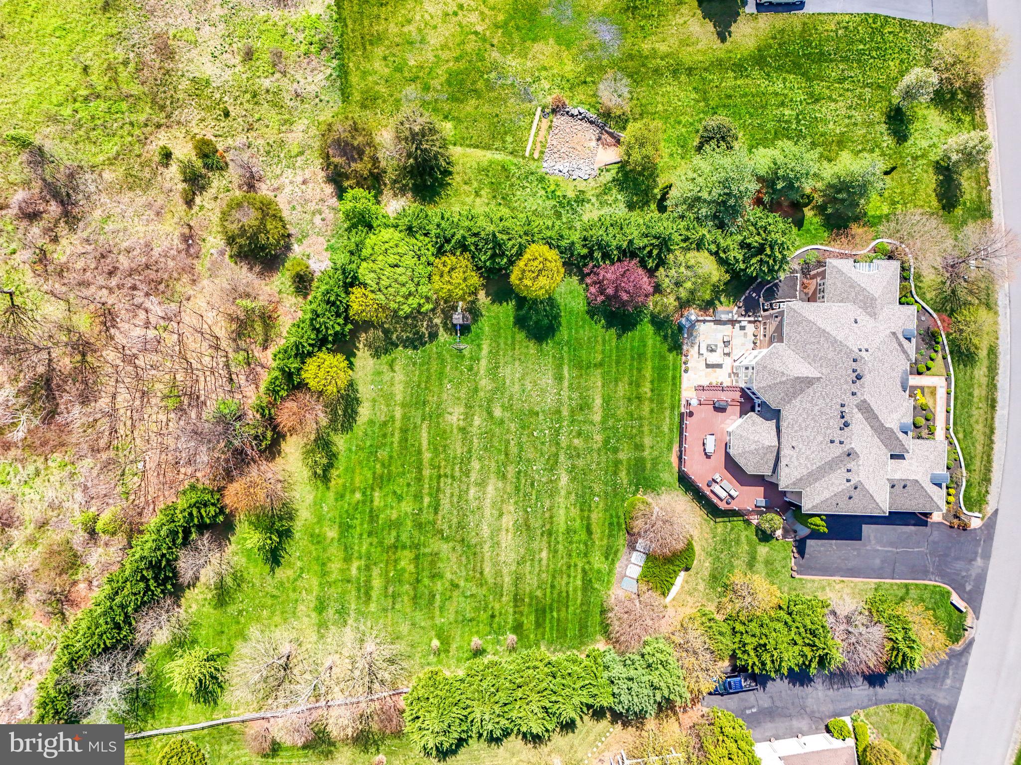 RED CEDAR WEST - Residential