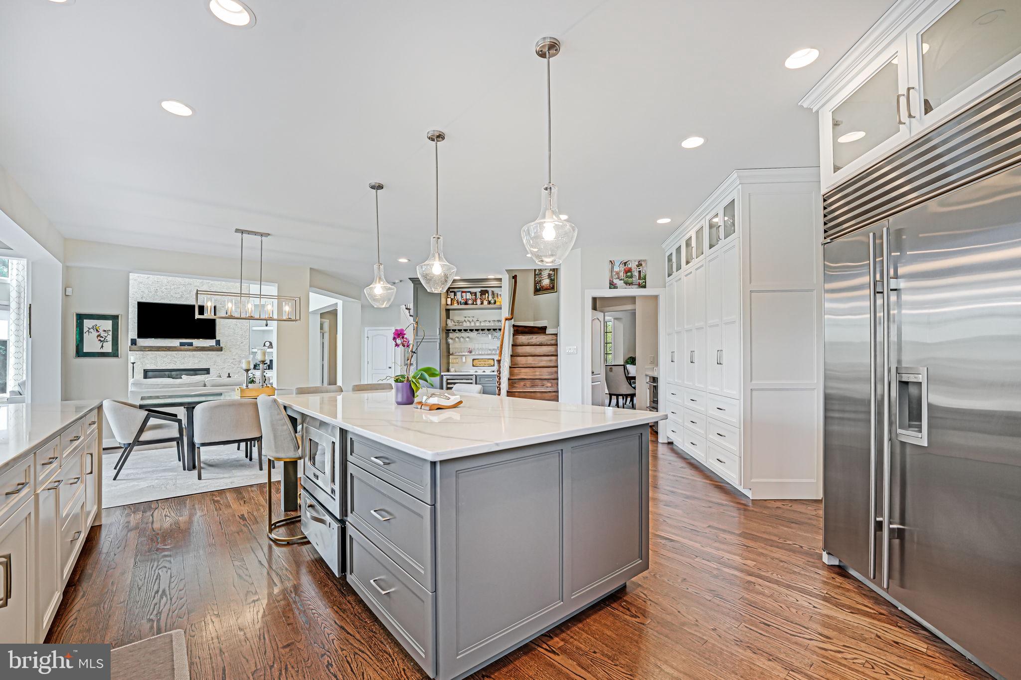 RED CEDAR WEST - Residential