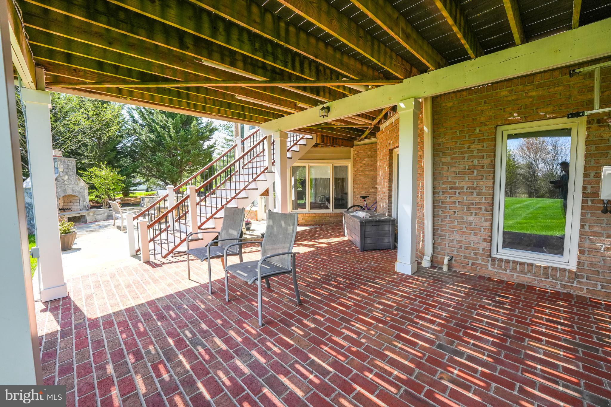 RED CEDAR WEST - Residential