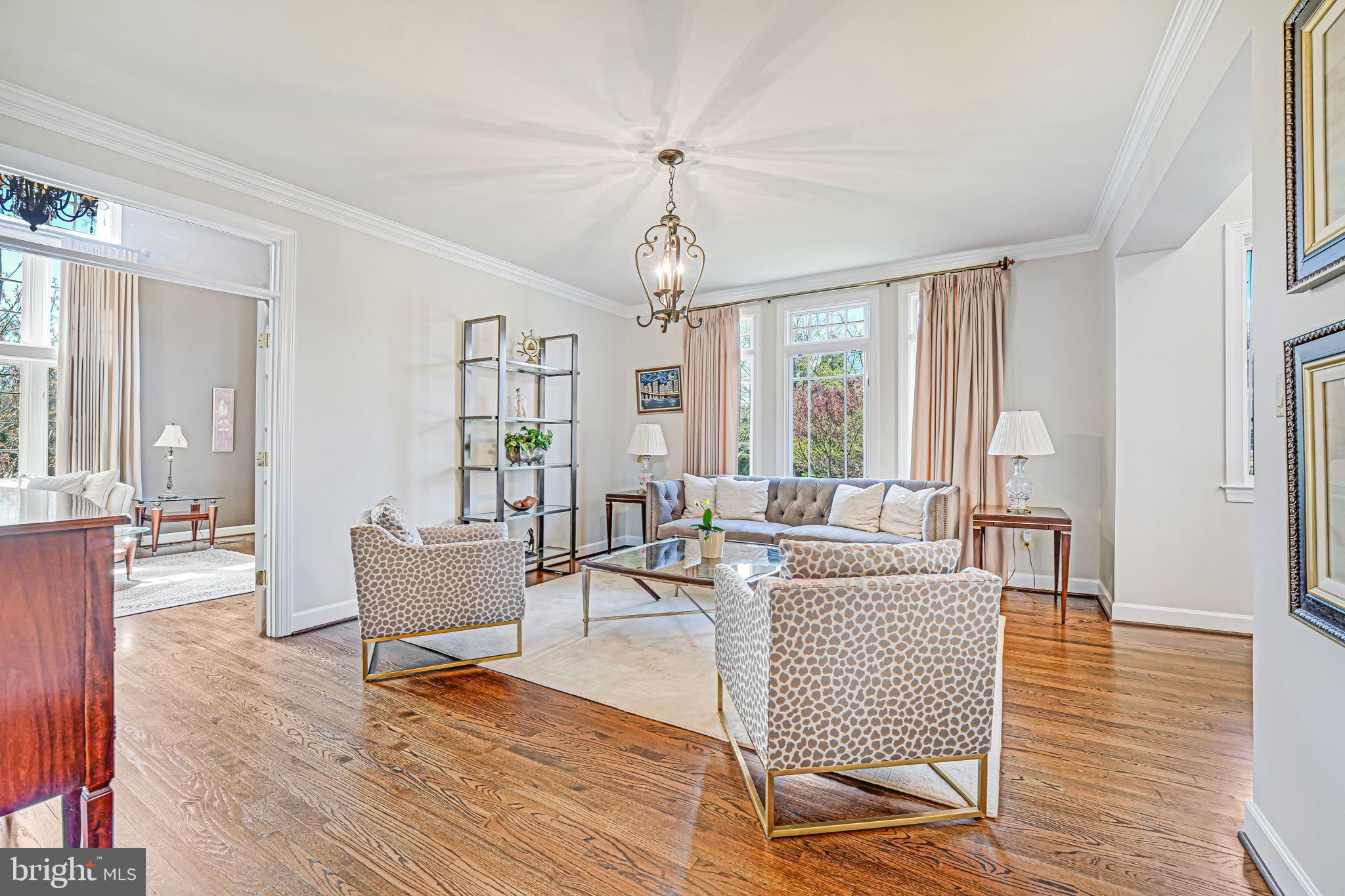 RED CEDAR WEST - Residential