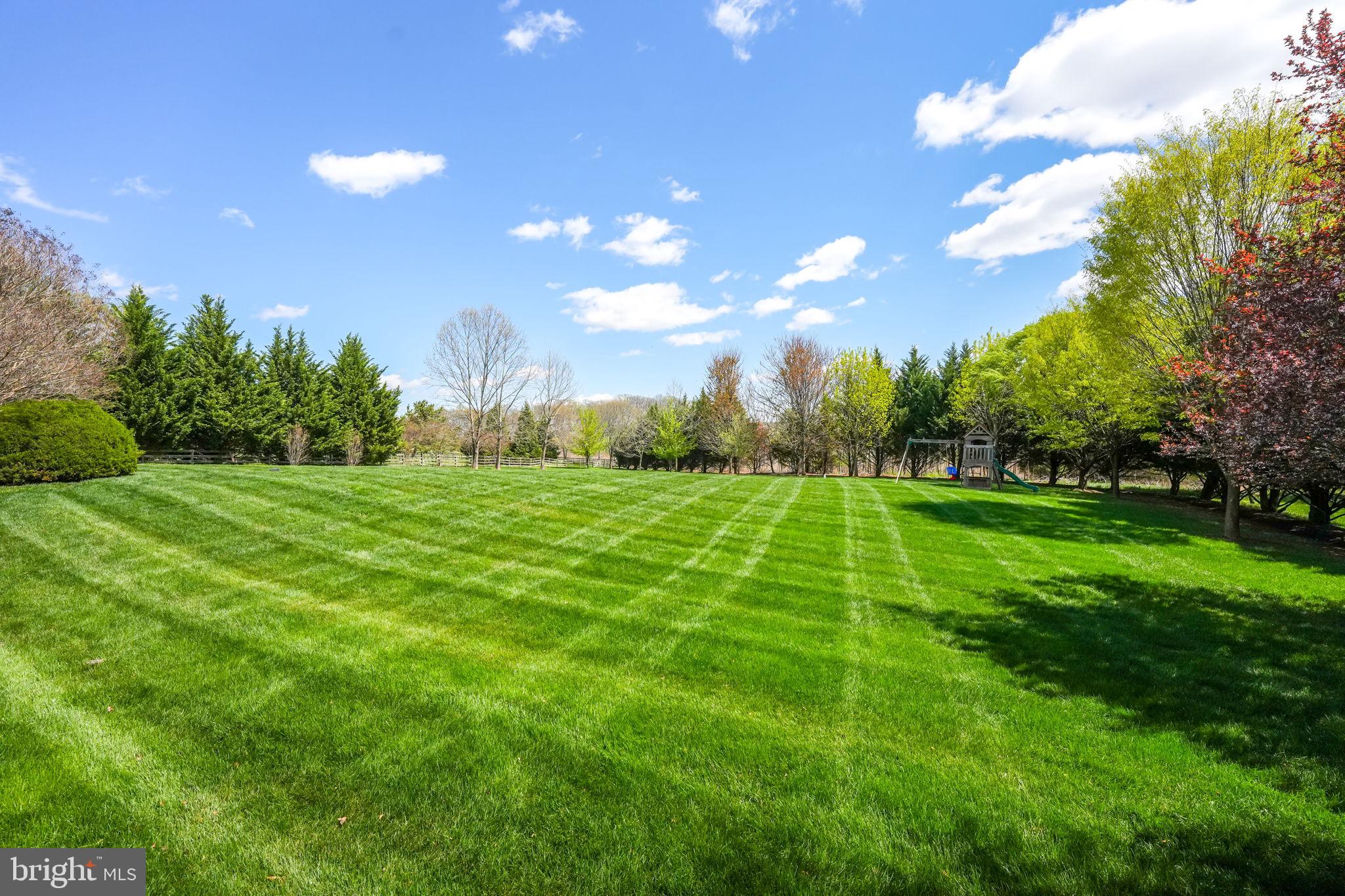RED CEDAR WEST - Residential